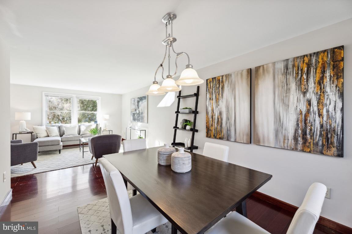 HOLMES RUN WOODS WEST - Residential