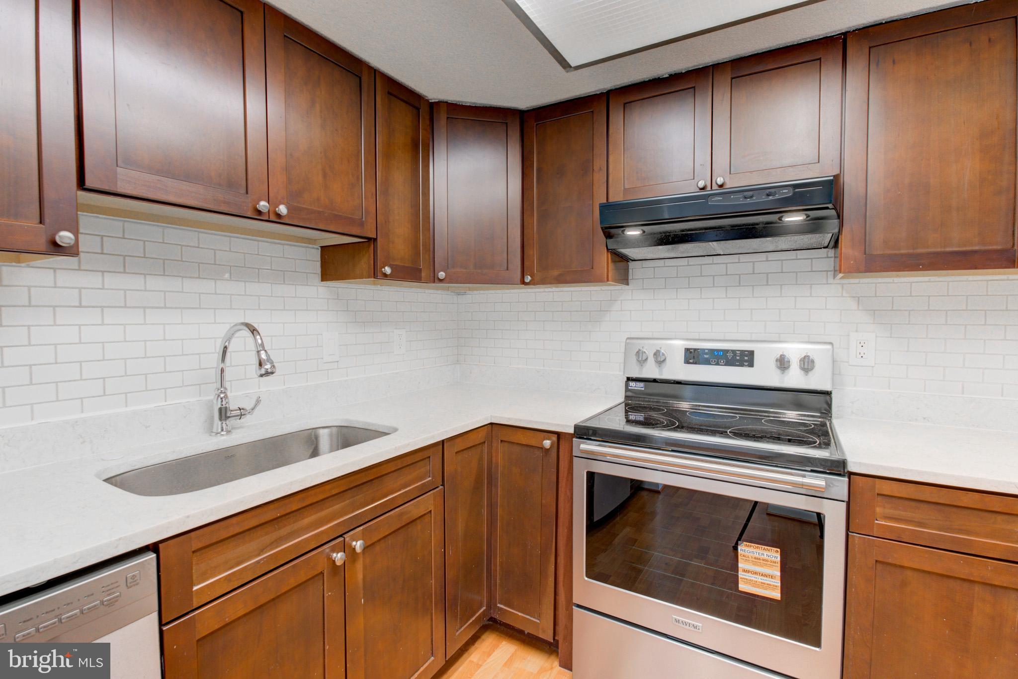 ROSSMOOR MUTUAL - Residential