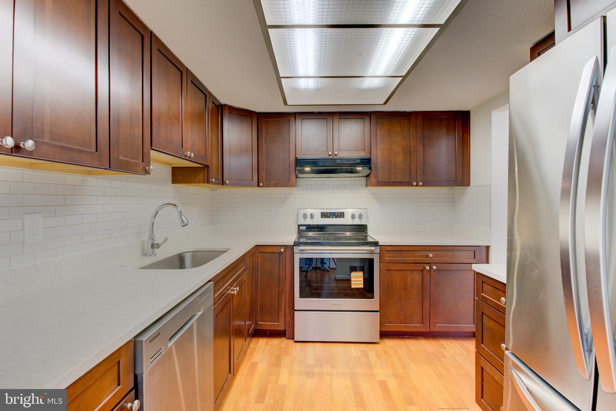 ROSSMOOR MUTUAL - Residential