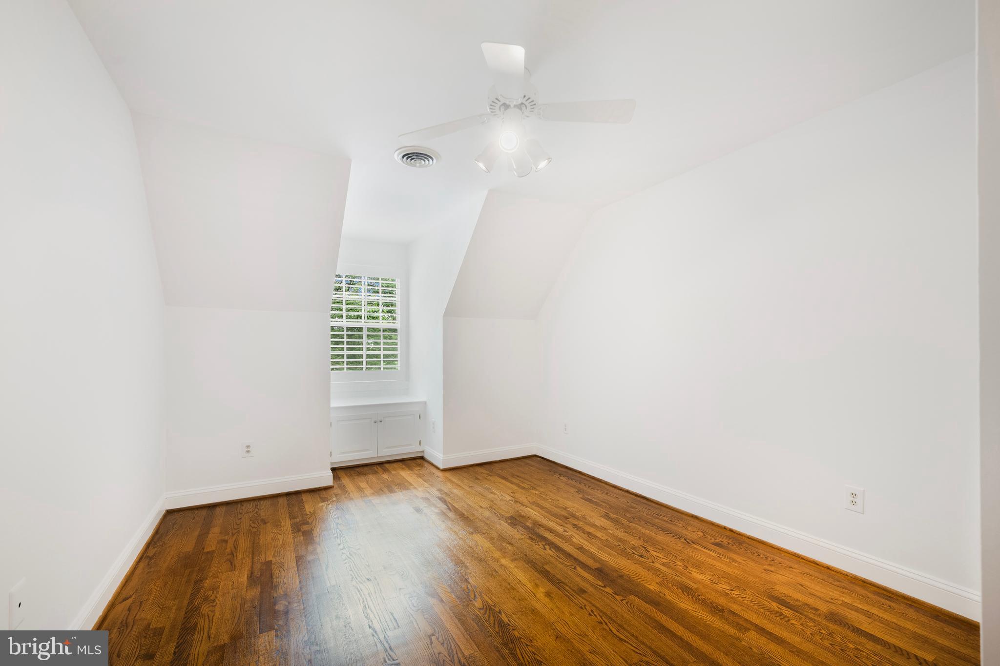 BELVEDERE - Residential