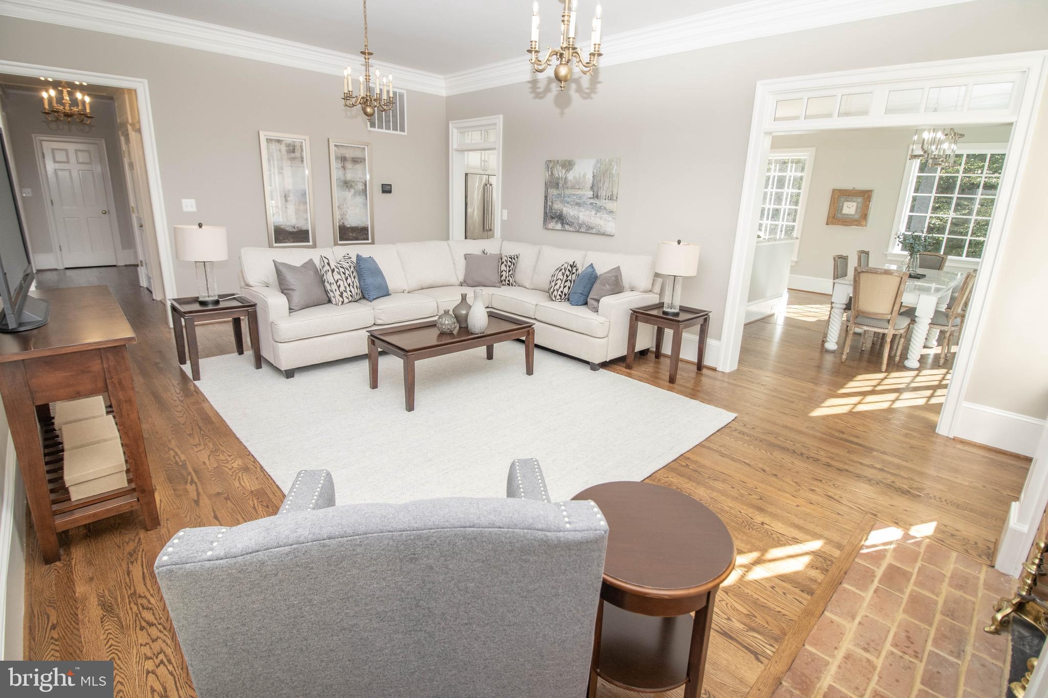 GLENCAIRN - Residential