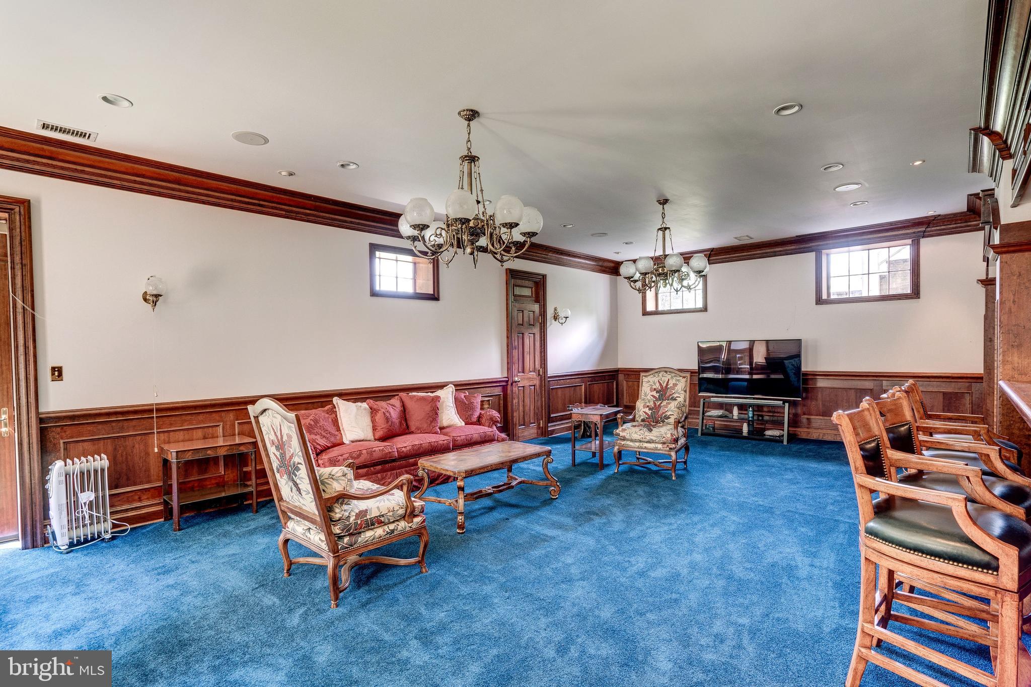 GLENCAIRN - Residential