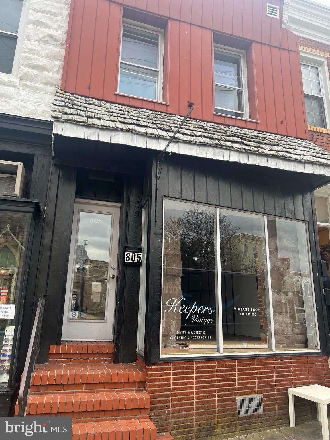 - Commercial Lease