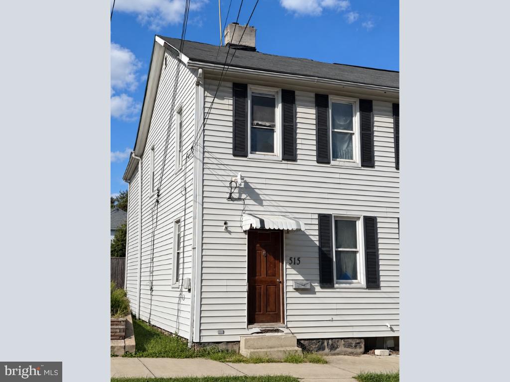 515 FAYETTE STREET