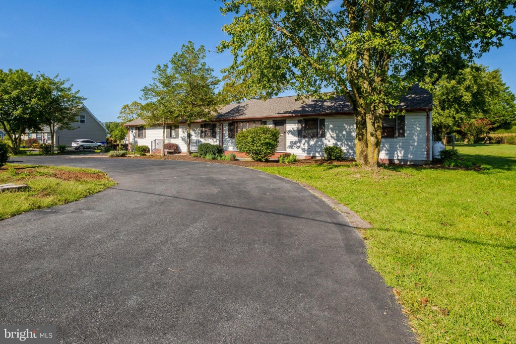 Photo of 22718 E Trap Pond Road, GEORGETOWN, DE 19947 (MLS # DESU2120344)