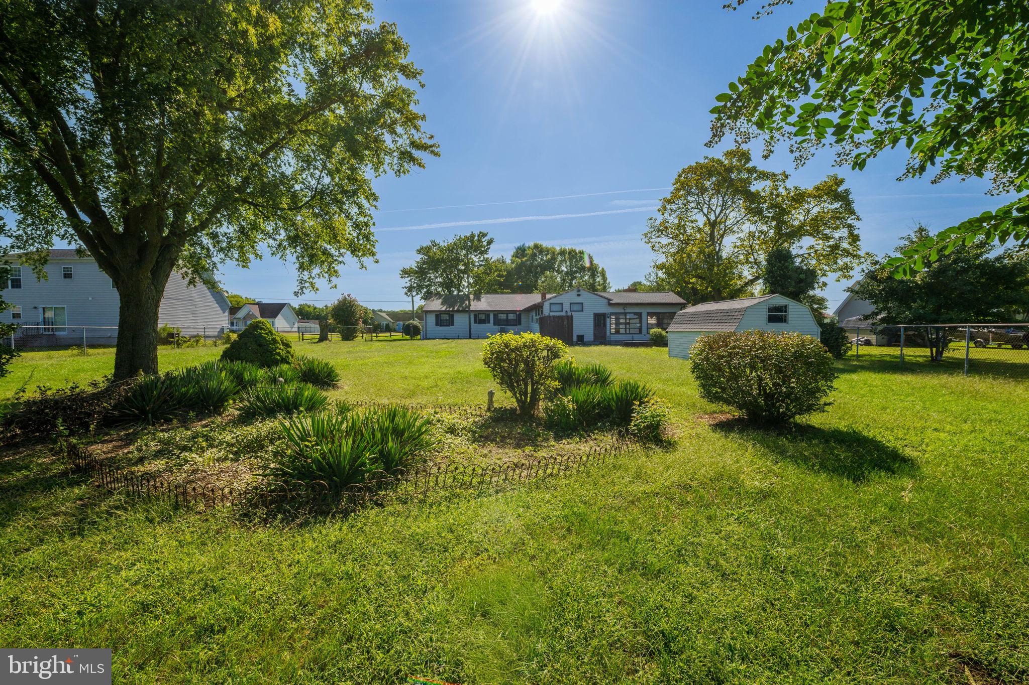 22718 E TRAP POND ROAD