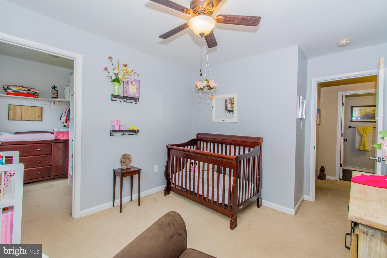 SUNRISE BEACH - Residential