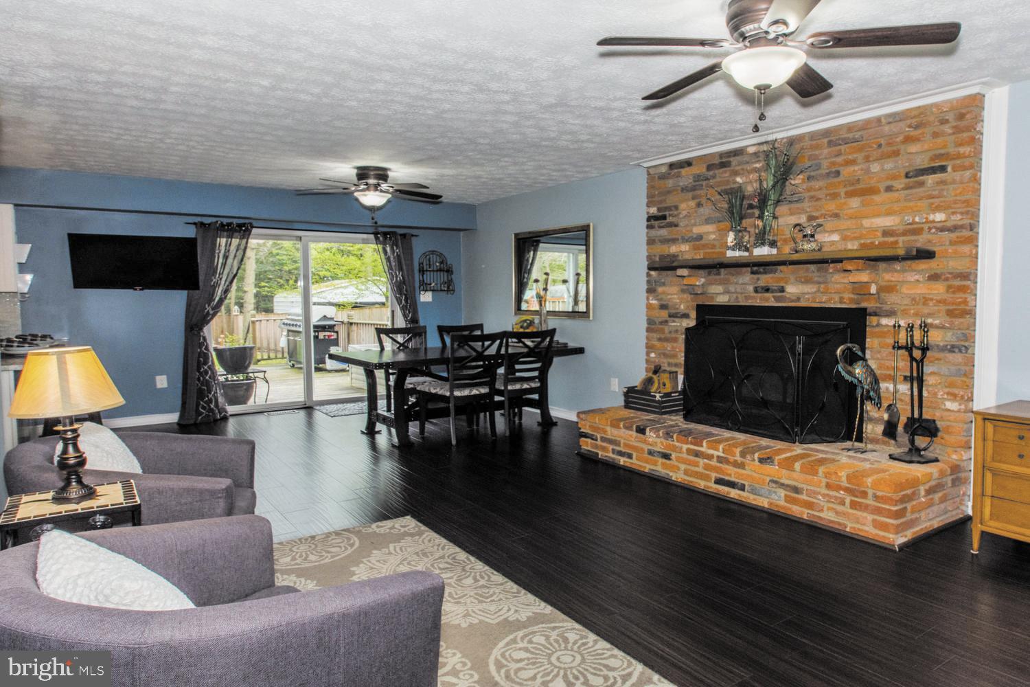 SUNRISE BEACH - Residential