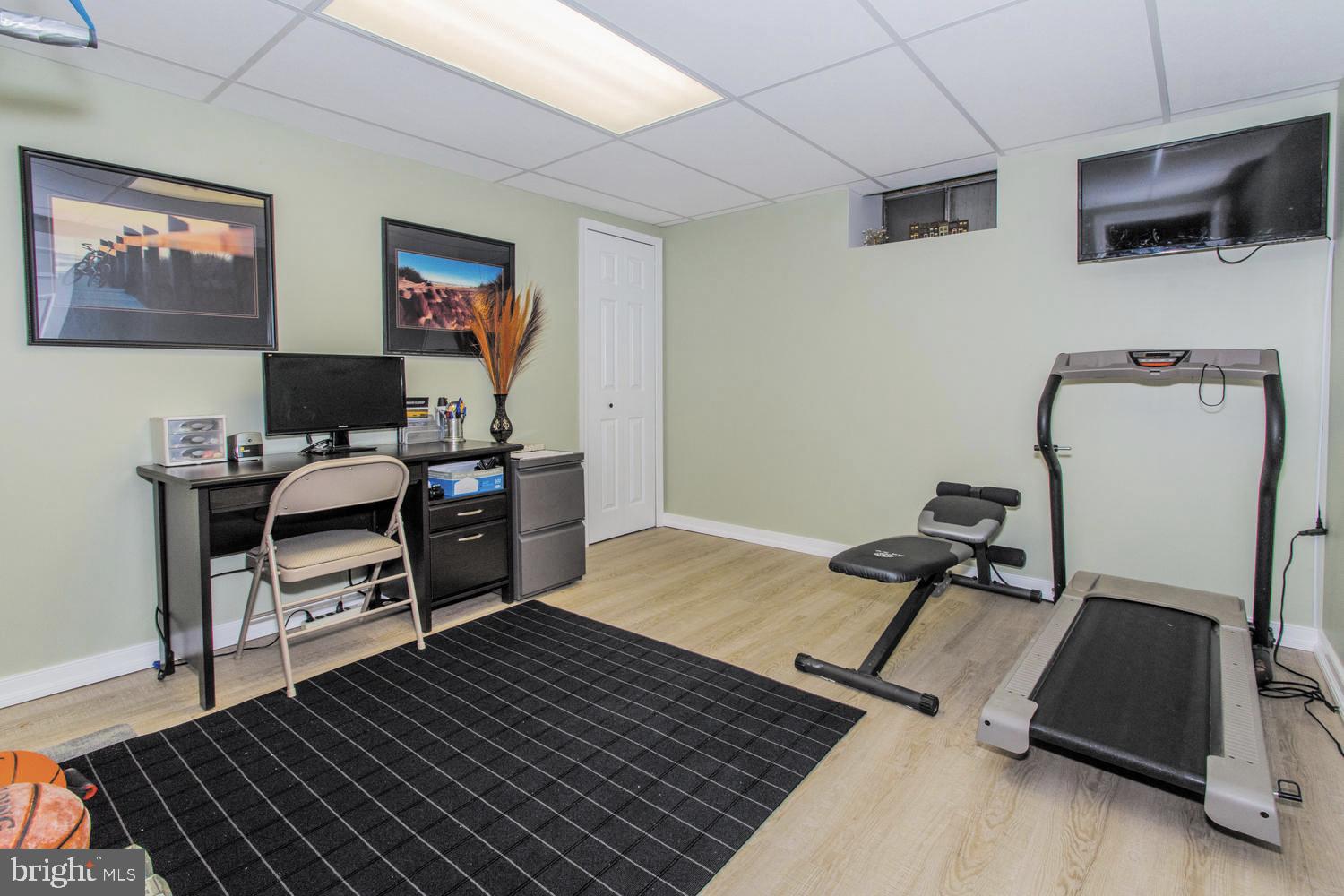 SUNRISE BEACH - Residential