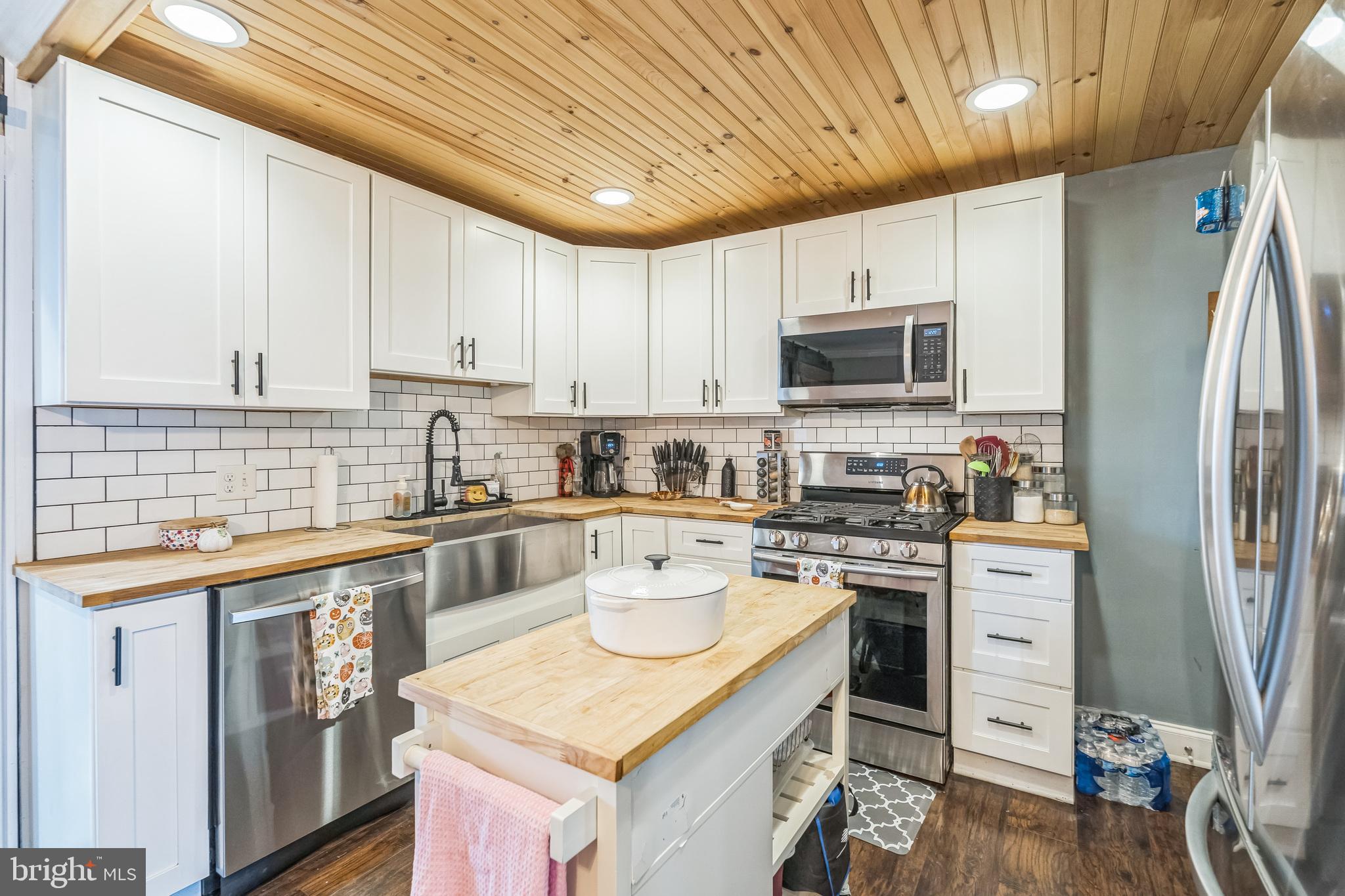 PARKWOOD - Residential