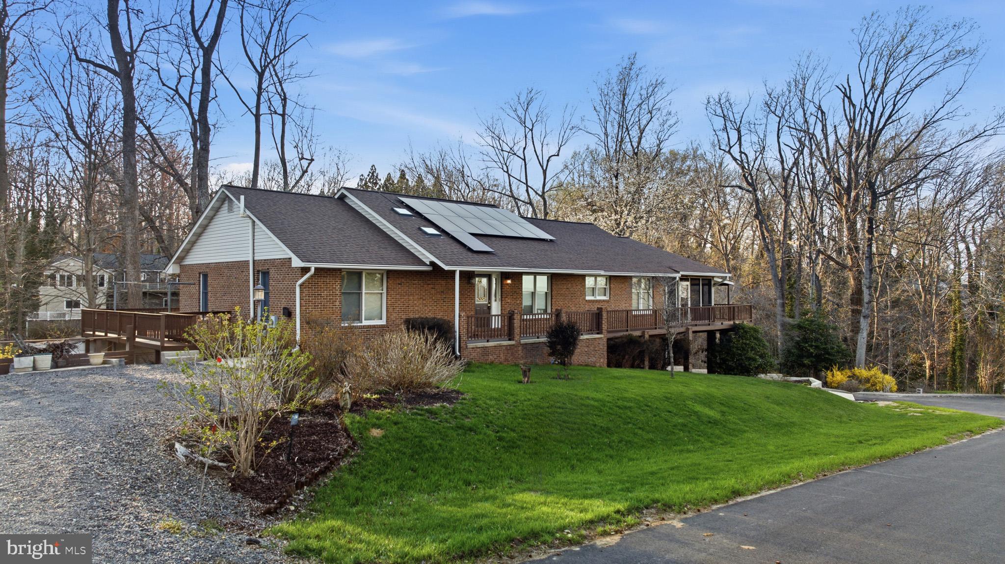 WESTERN SHORES - Residential