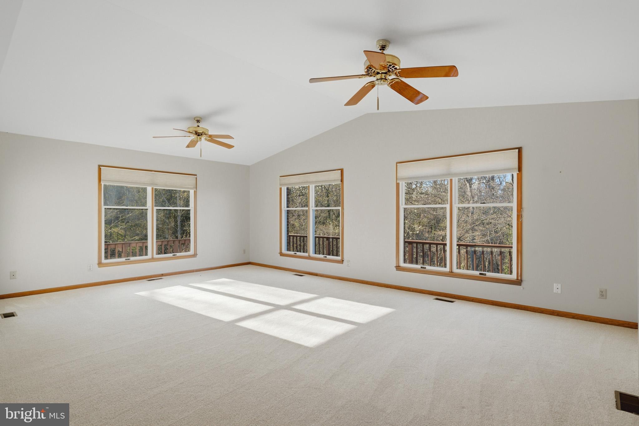 WESTERN SHORES - Residential