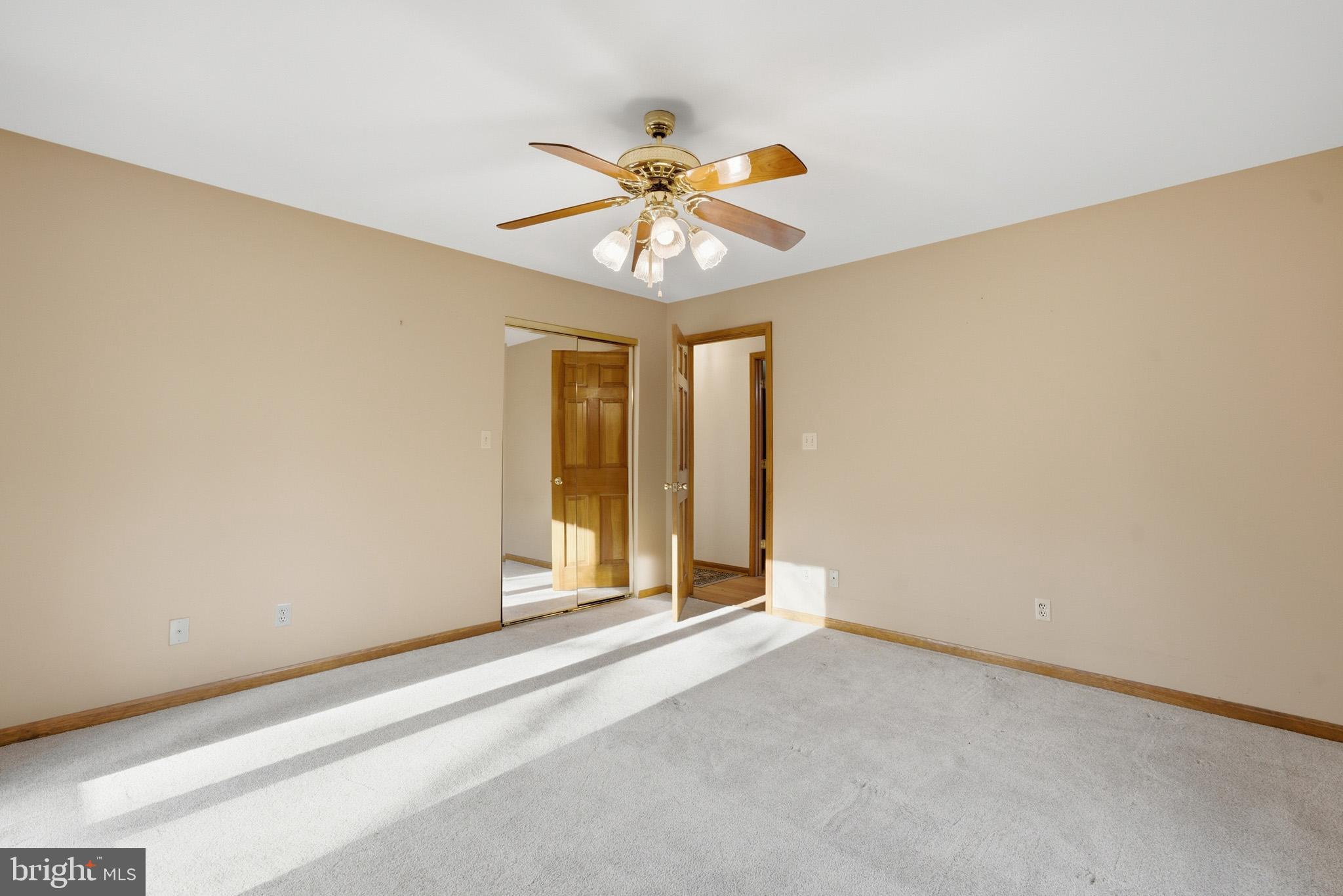 WESTERN SHORES - Residential