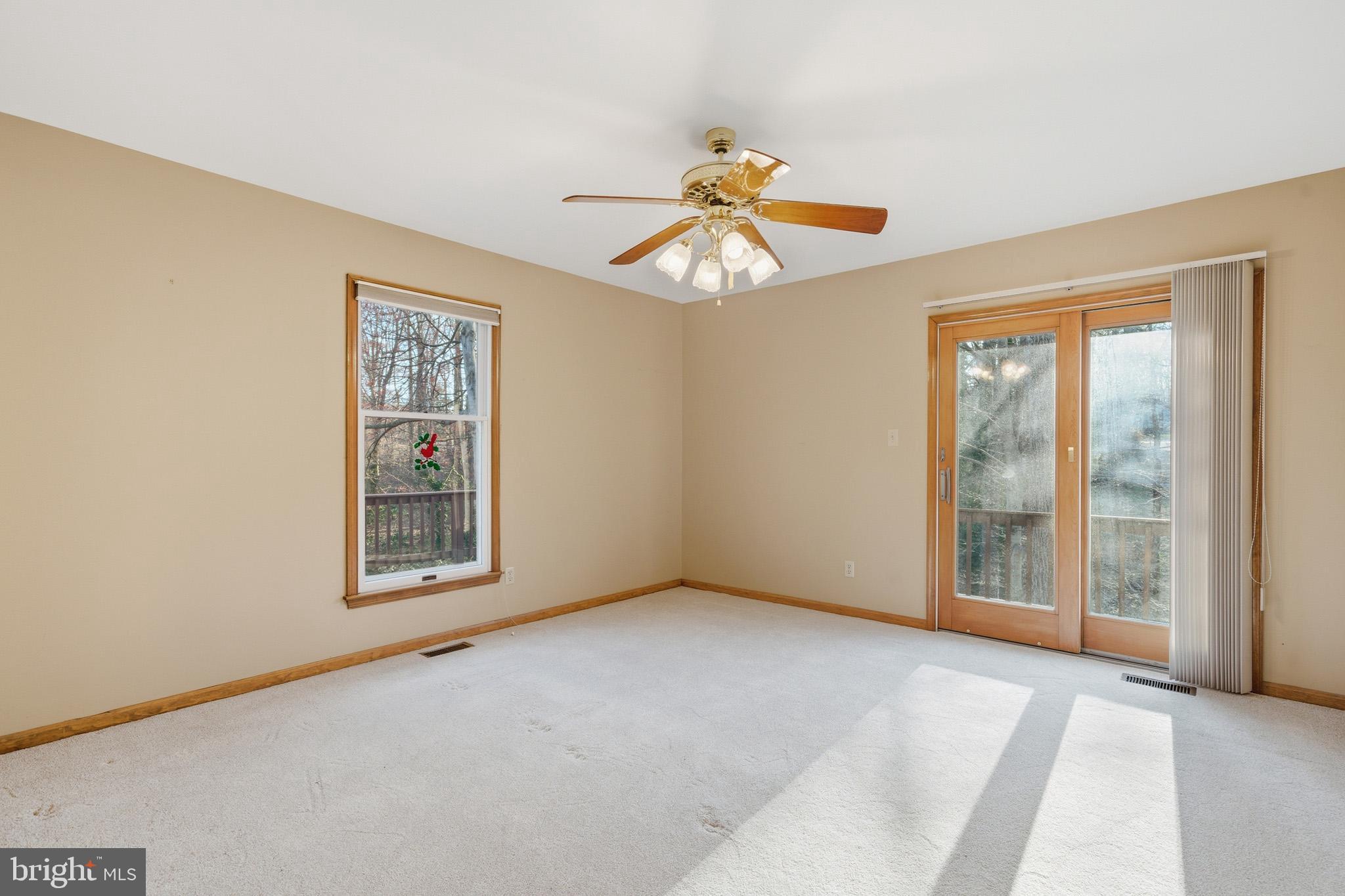 WESTERN SHORES - Residential