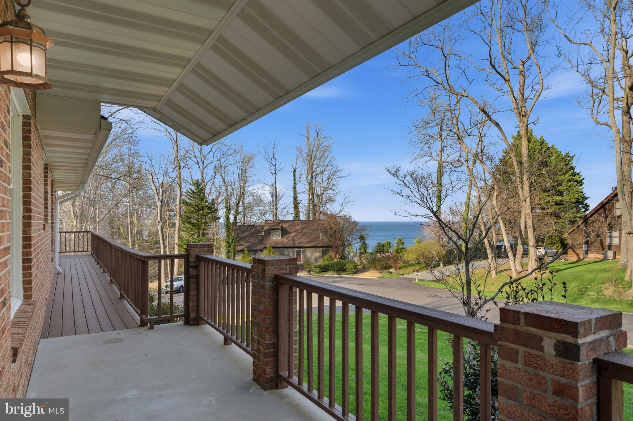 WESTERN SHORES - Residential