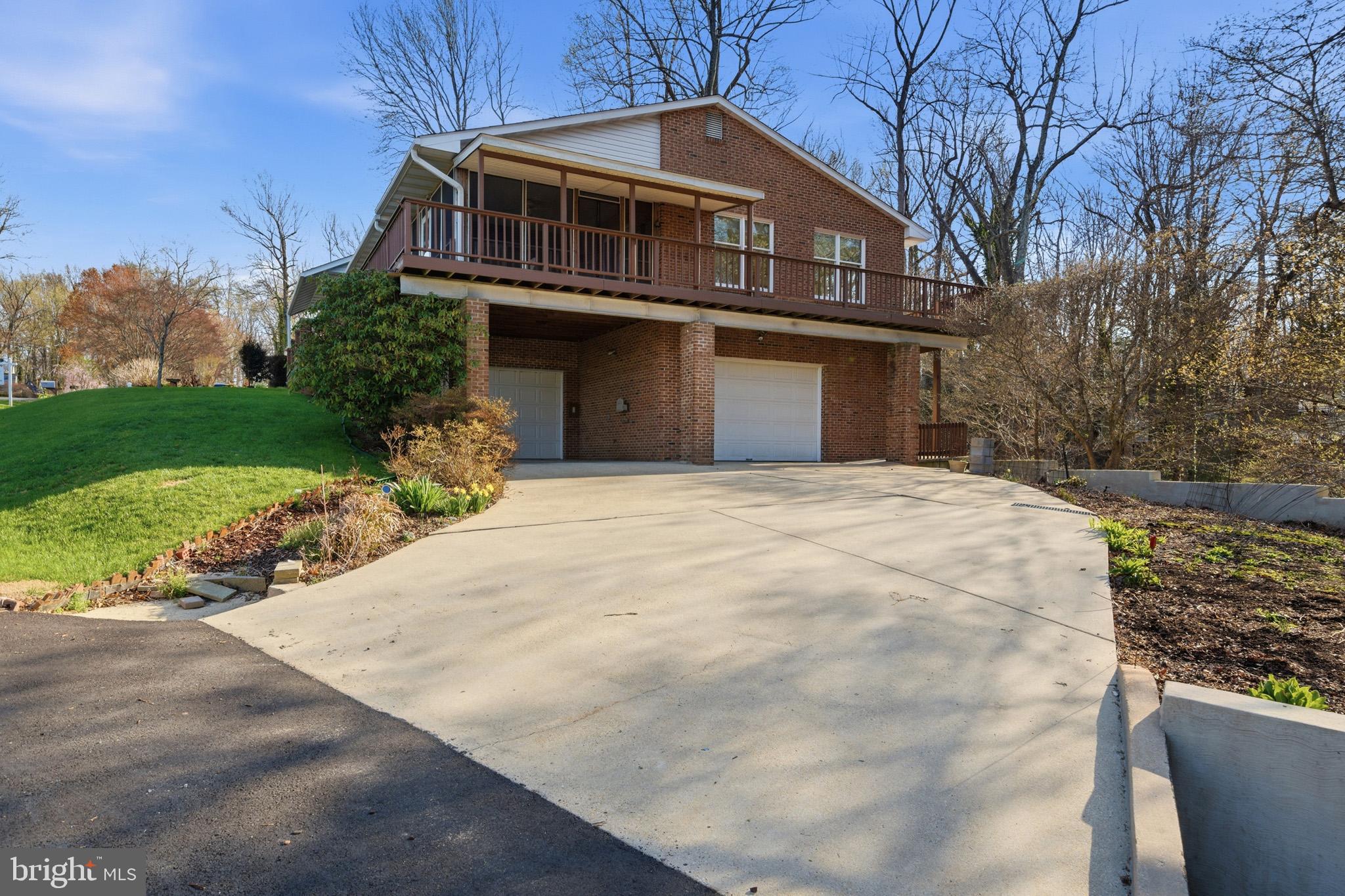 WESTERN SHORES - Residential