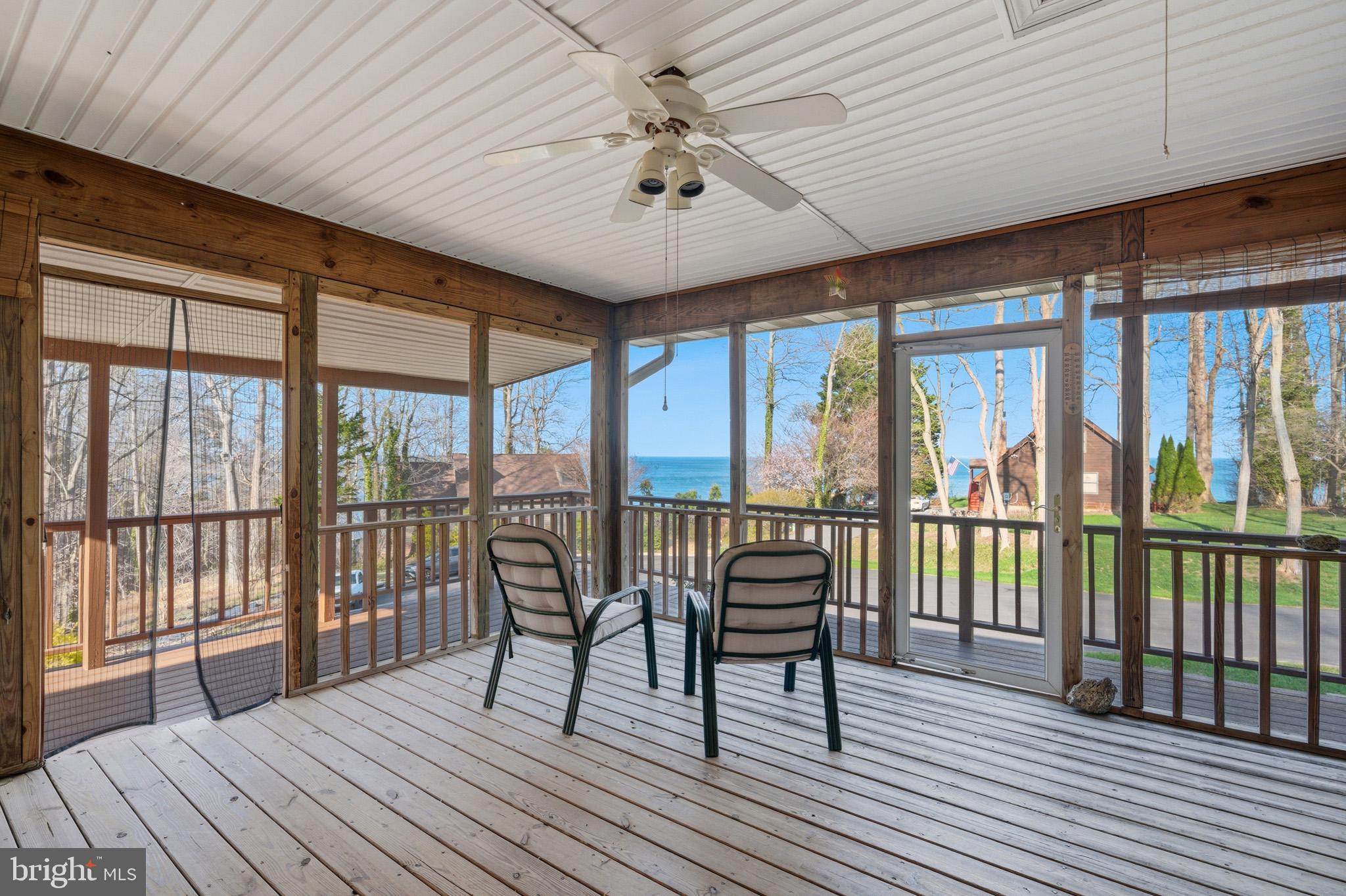 WESTERN SHORES - Residential