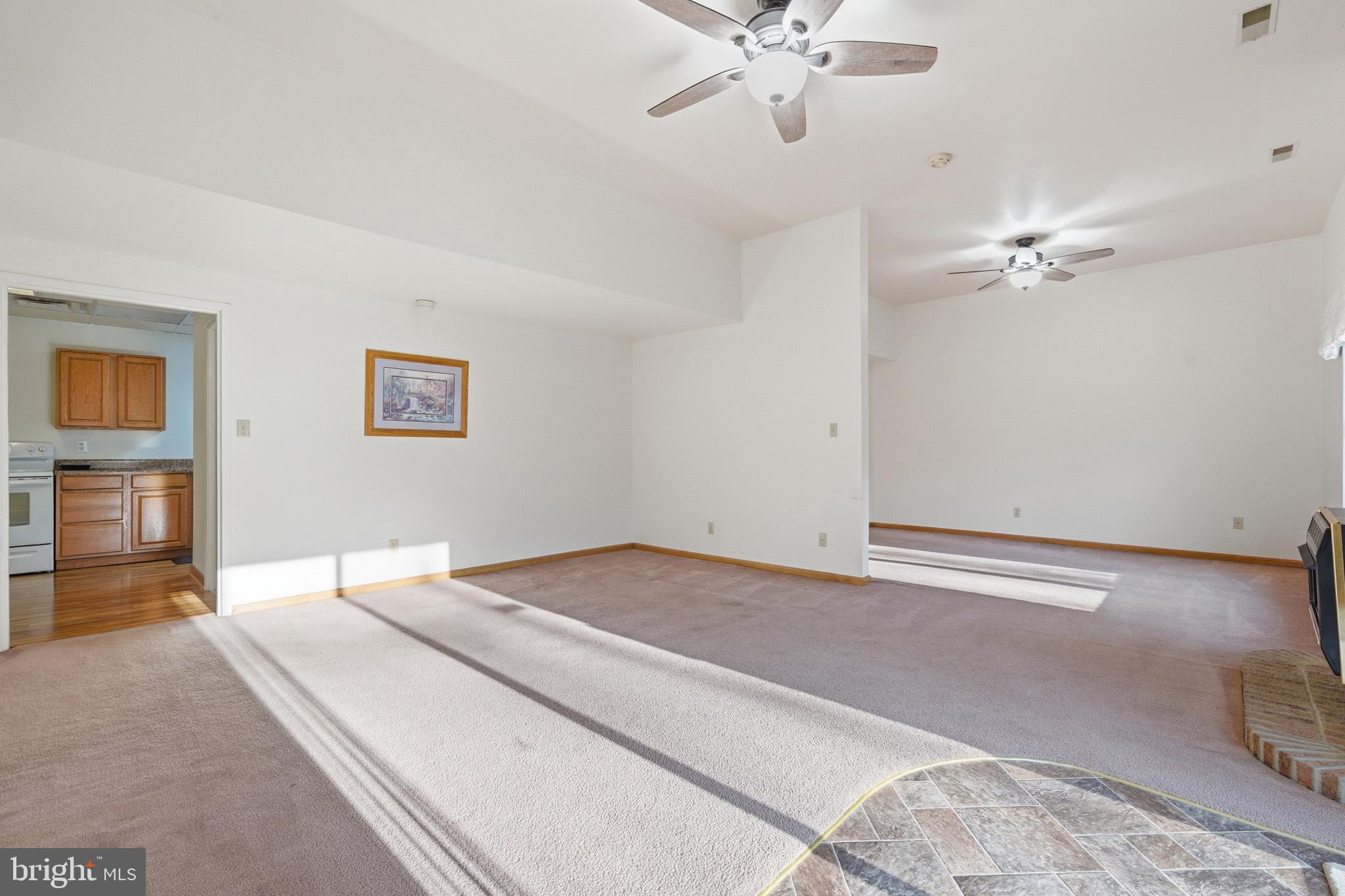 WESTERN SHORES - Residential