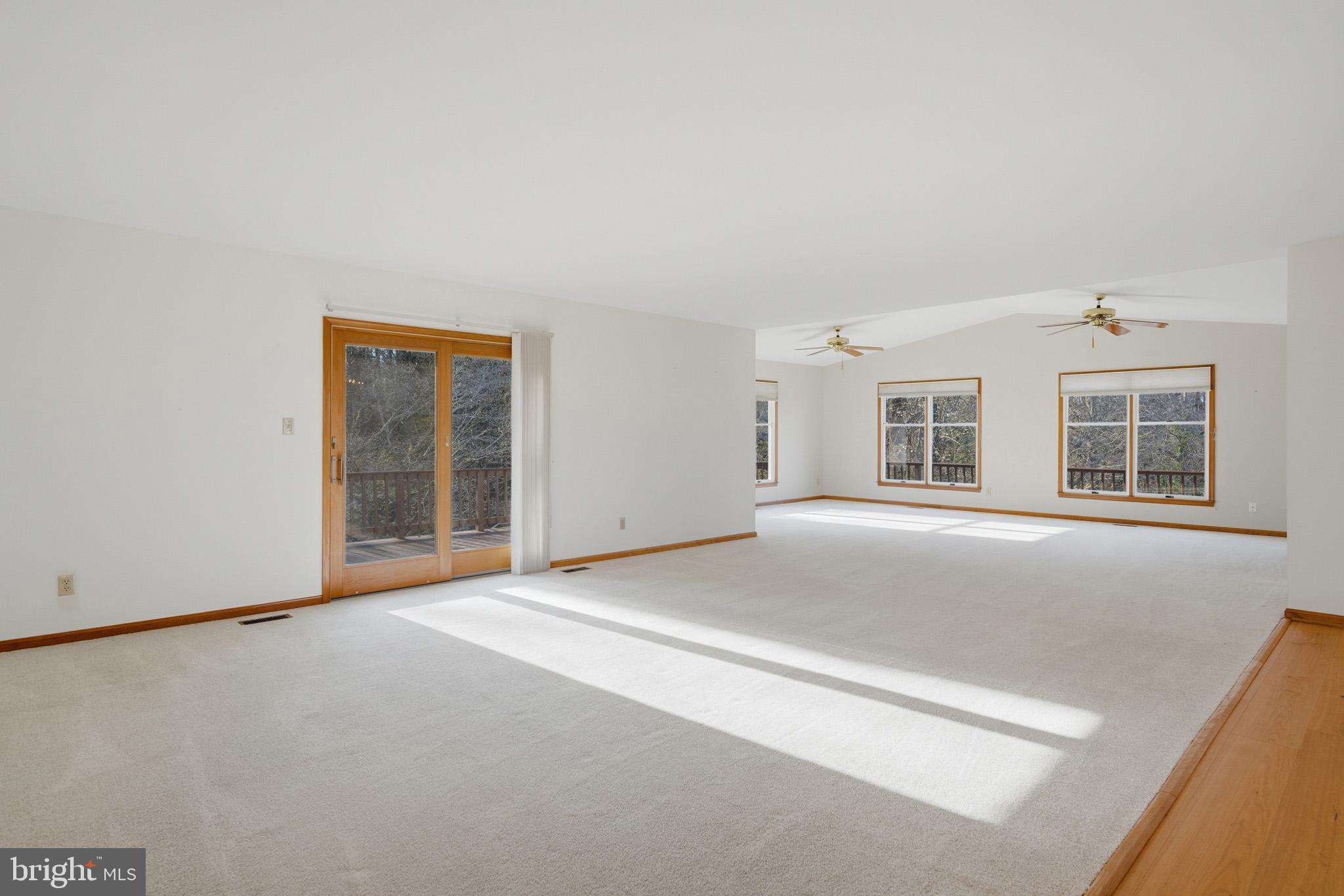 WESTERN SHORES - Residential