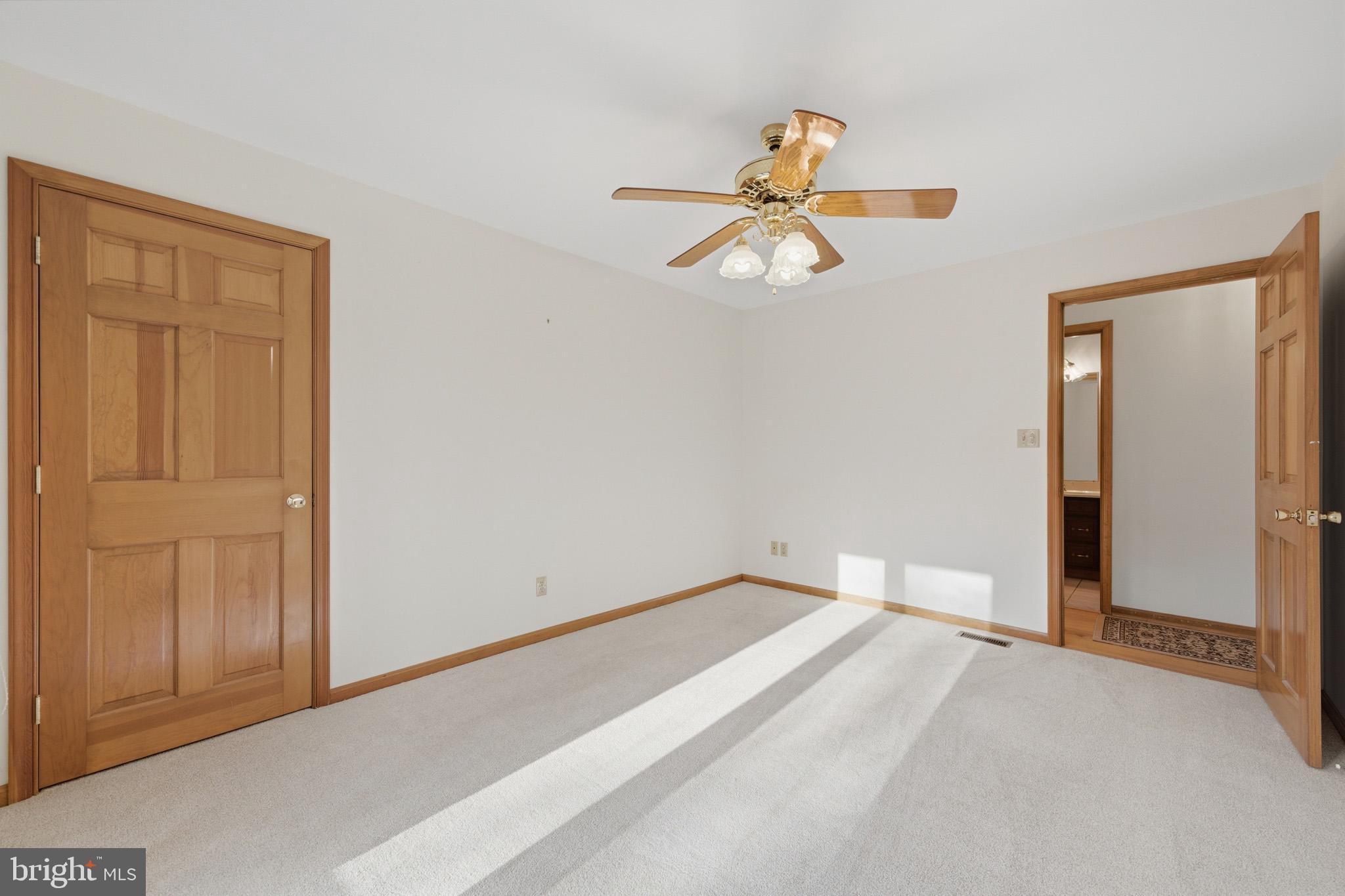 WESTERN SHORES - Residential