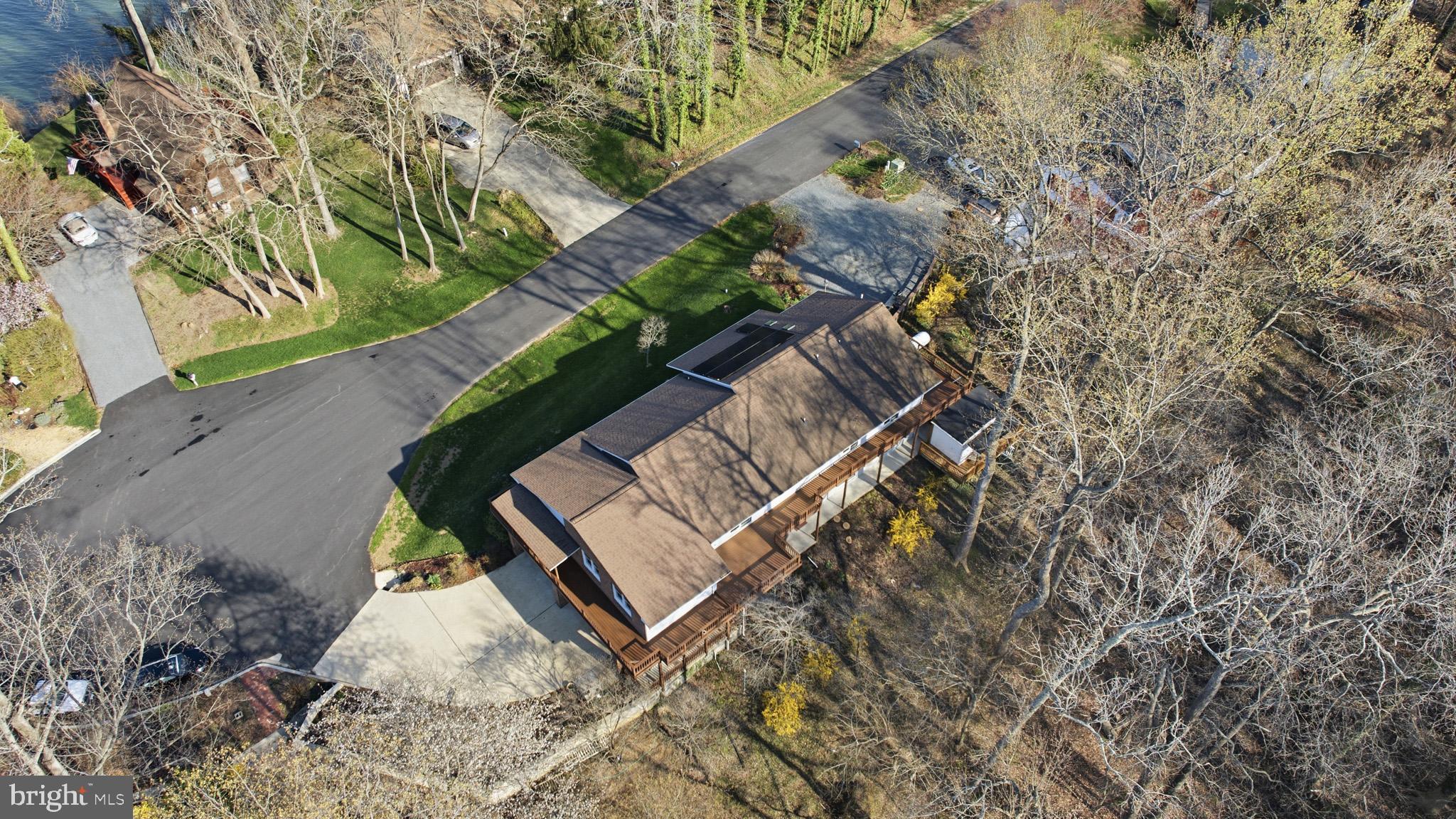 WESTERN SHORES - Residential