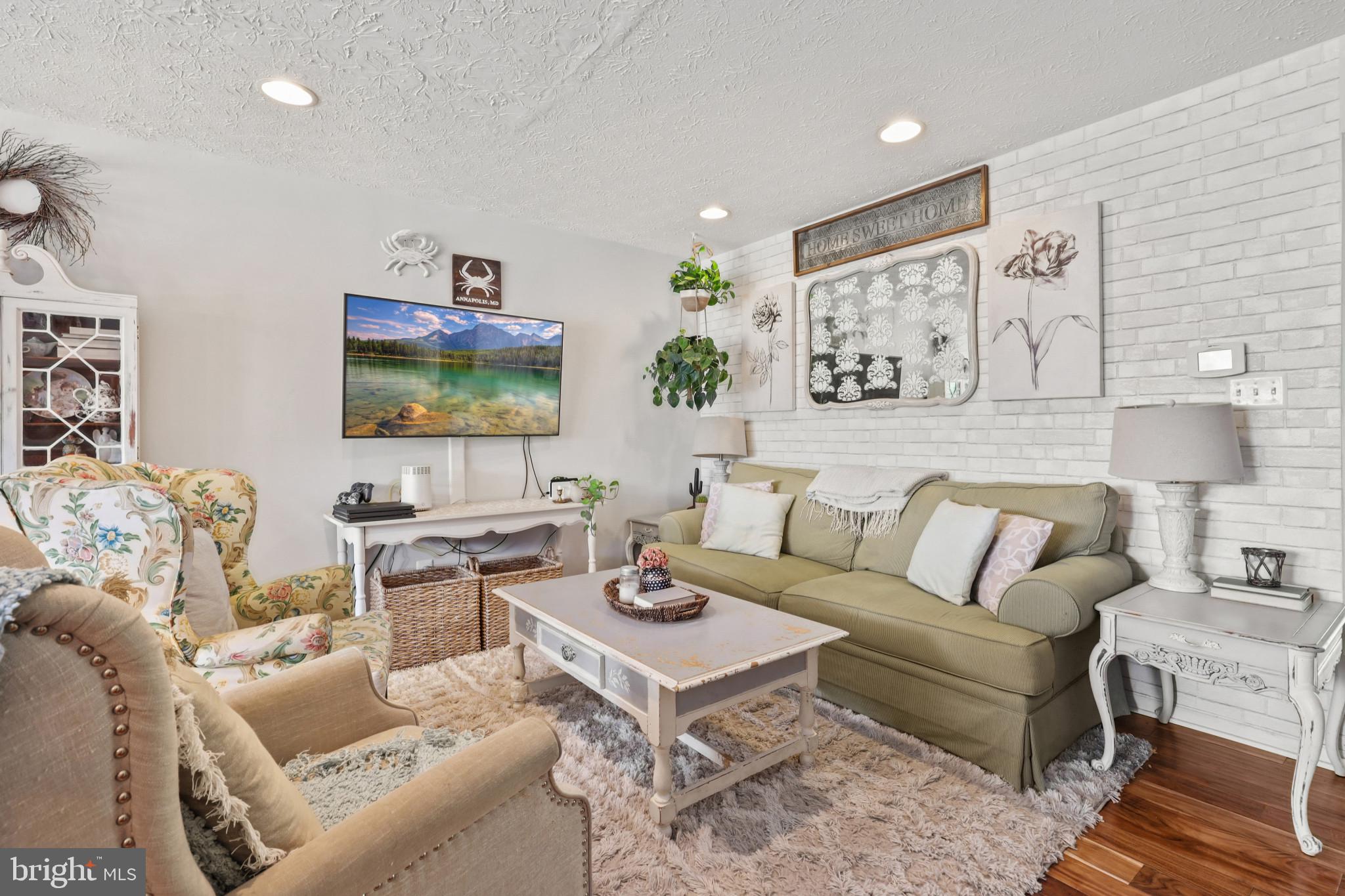 LORD WILLOUGHBY'S REST - Residential