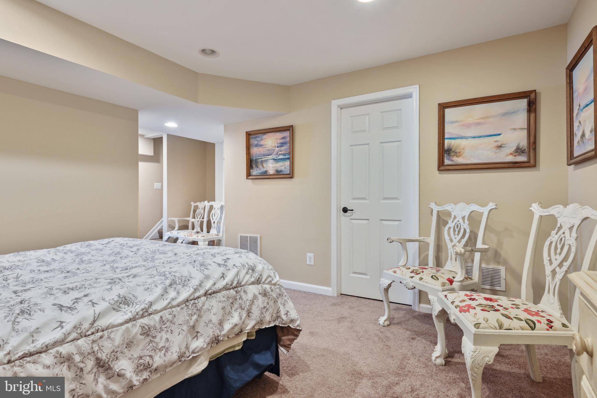 LORD WILLOUGHBY'S REST - Residential