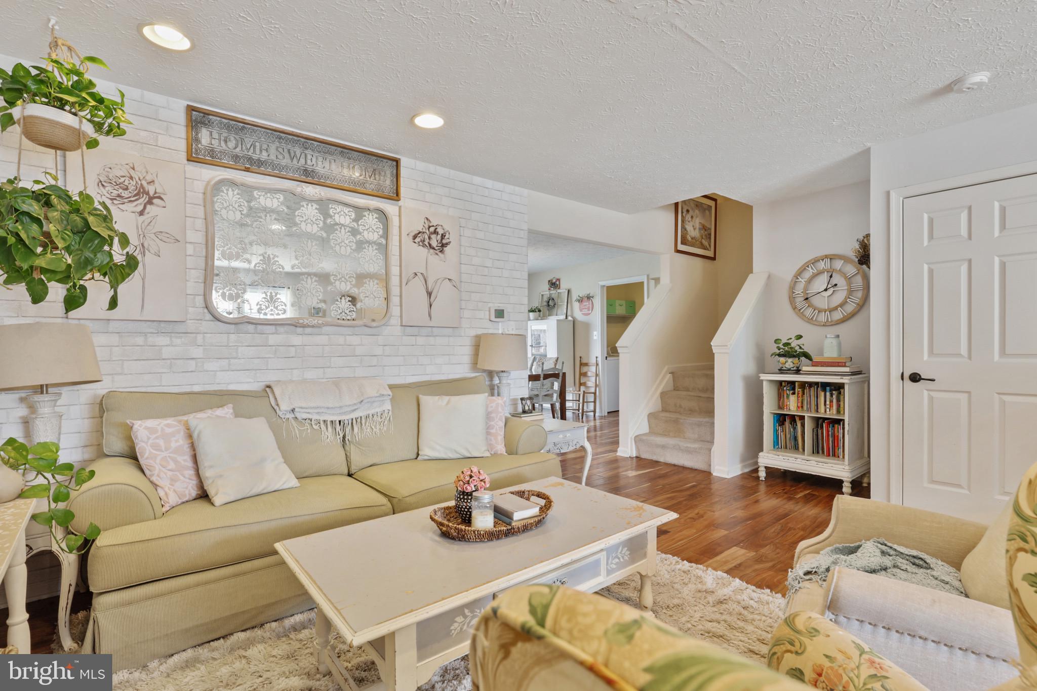 LORD WILLOUGHBY'S REST - Residential