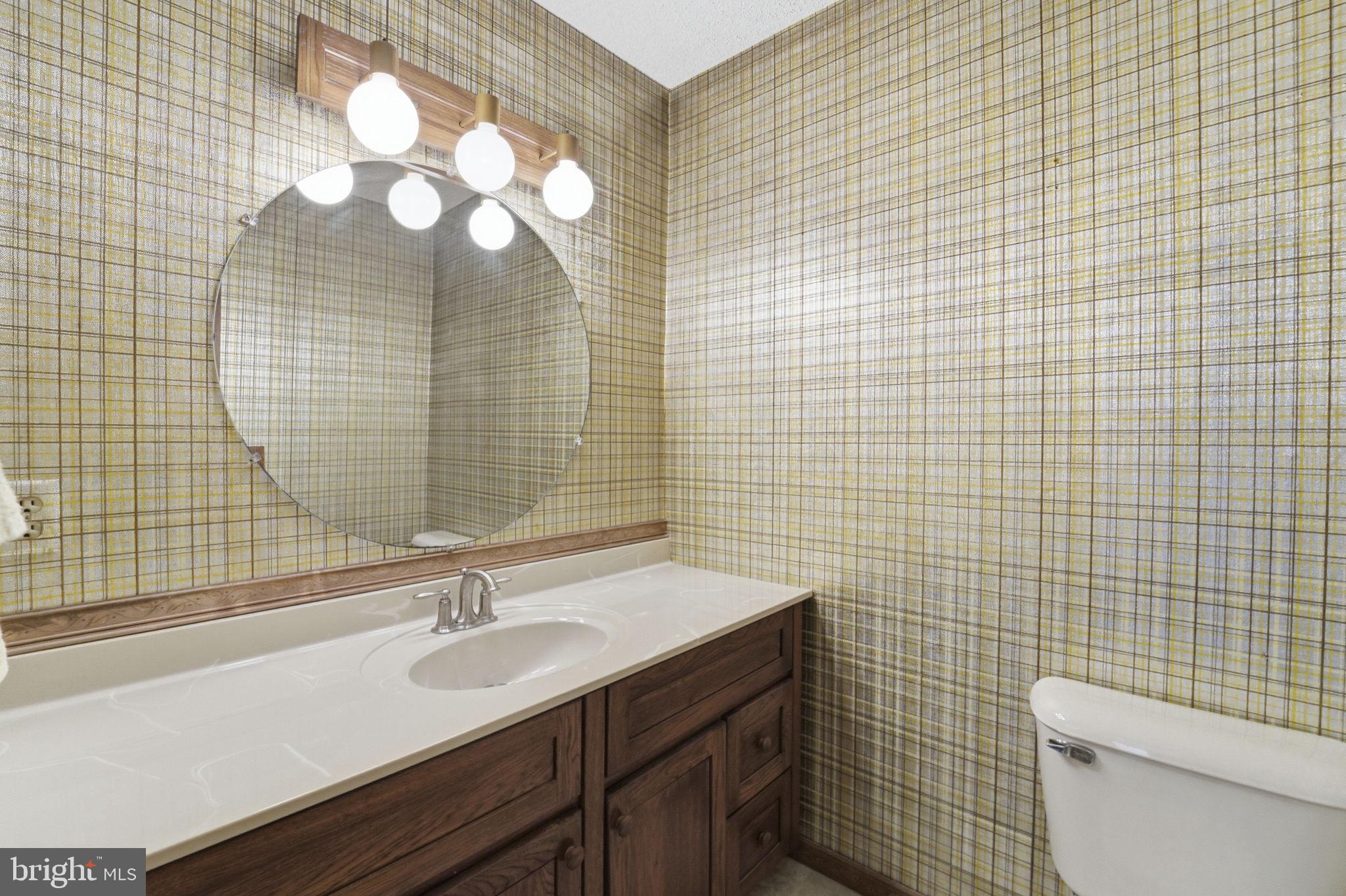 1177 RAMBLEWOOD DRIVE