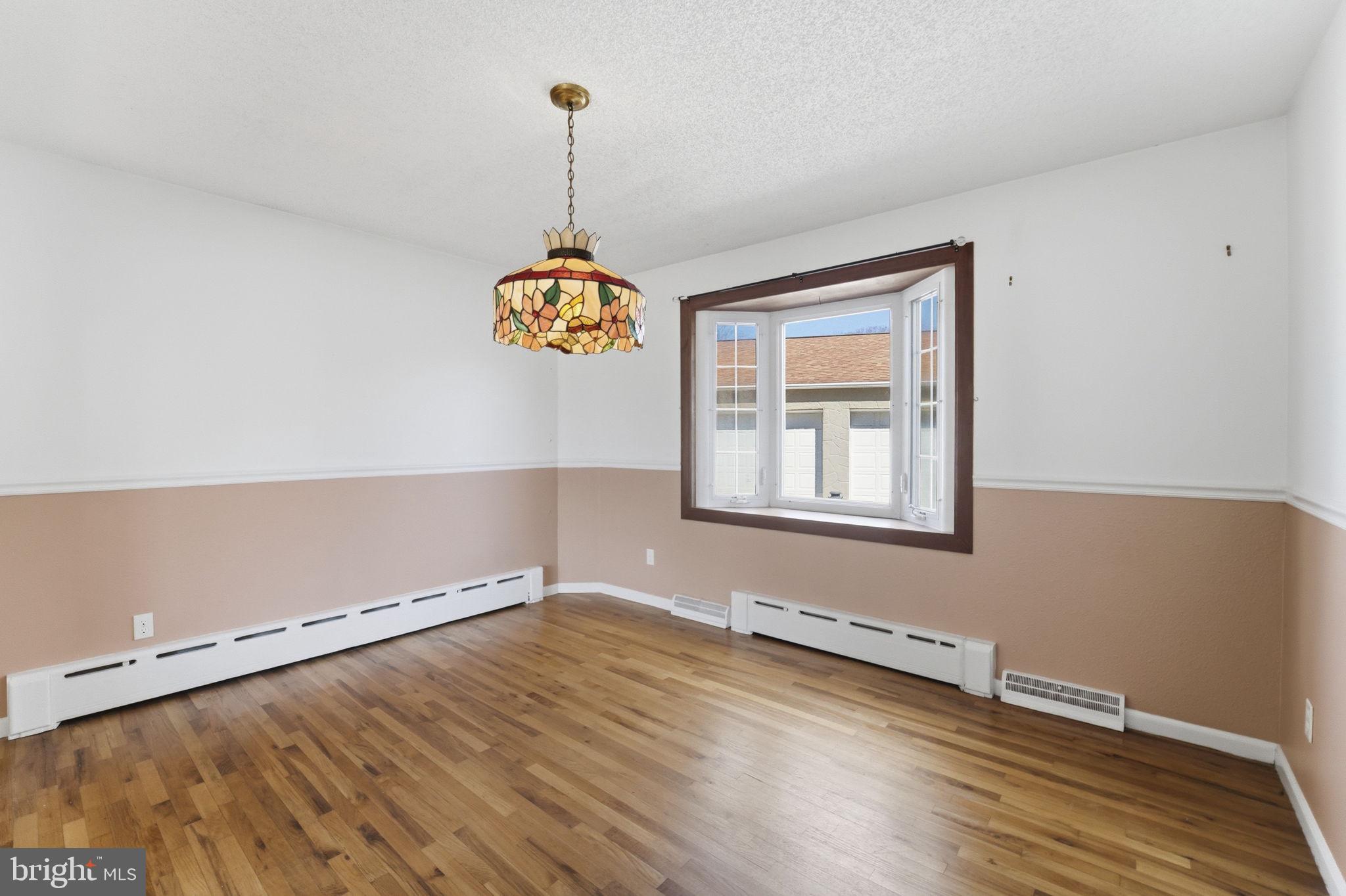 1177 RAMBLEWOOD DRIVE