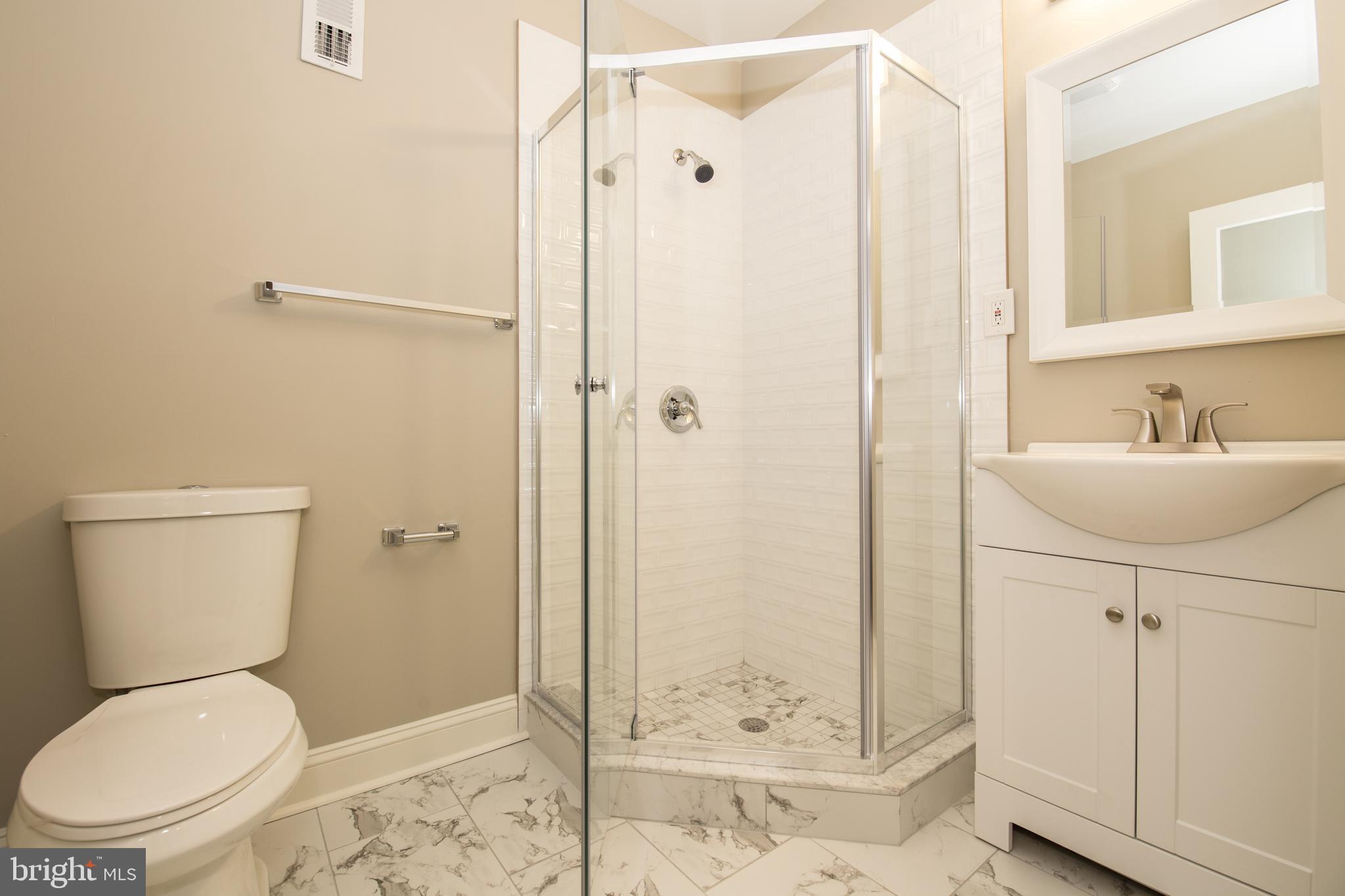 WHITMAN - Residential