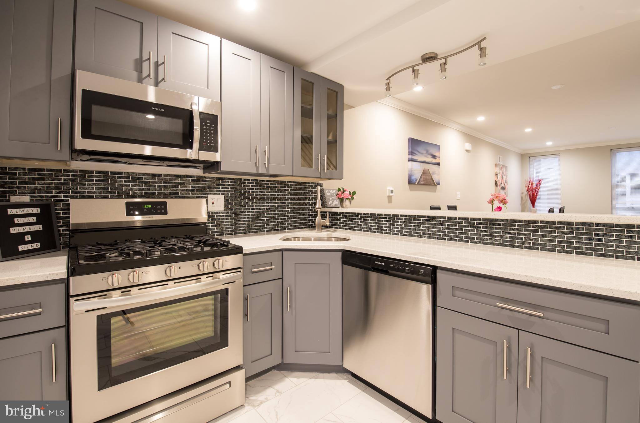 WHITMAN - Residential