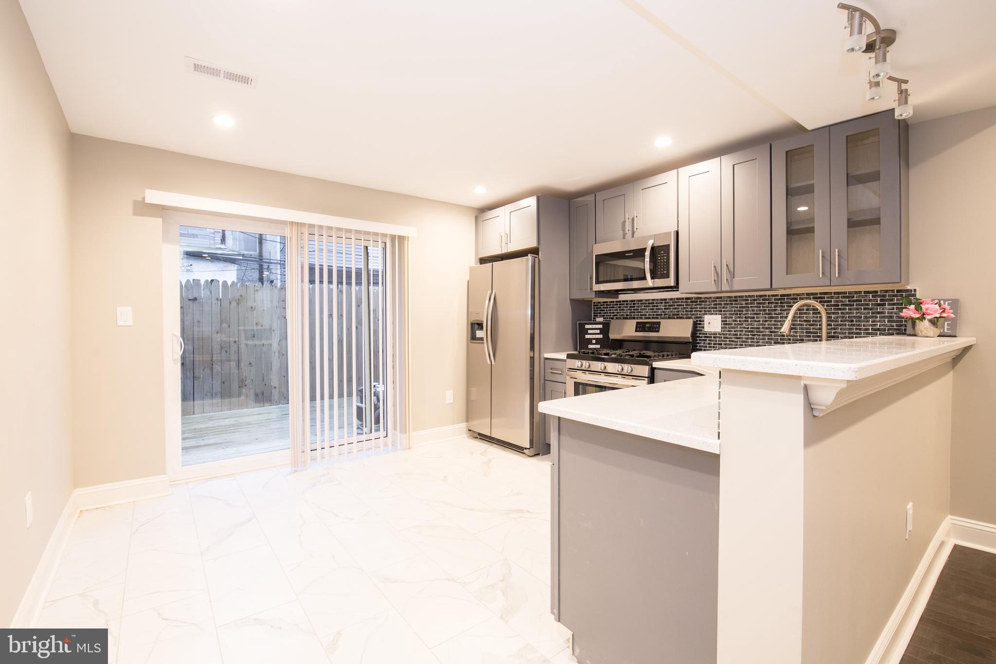 WHITMAN - Residential