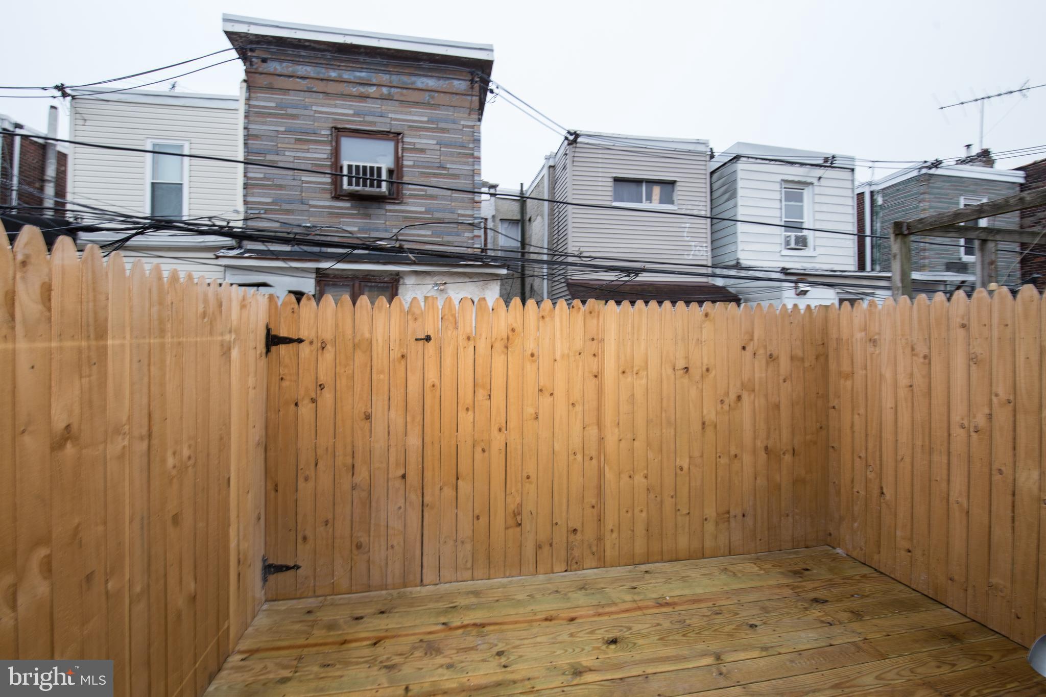 WHITMAN - Residential