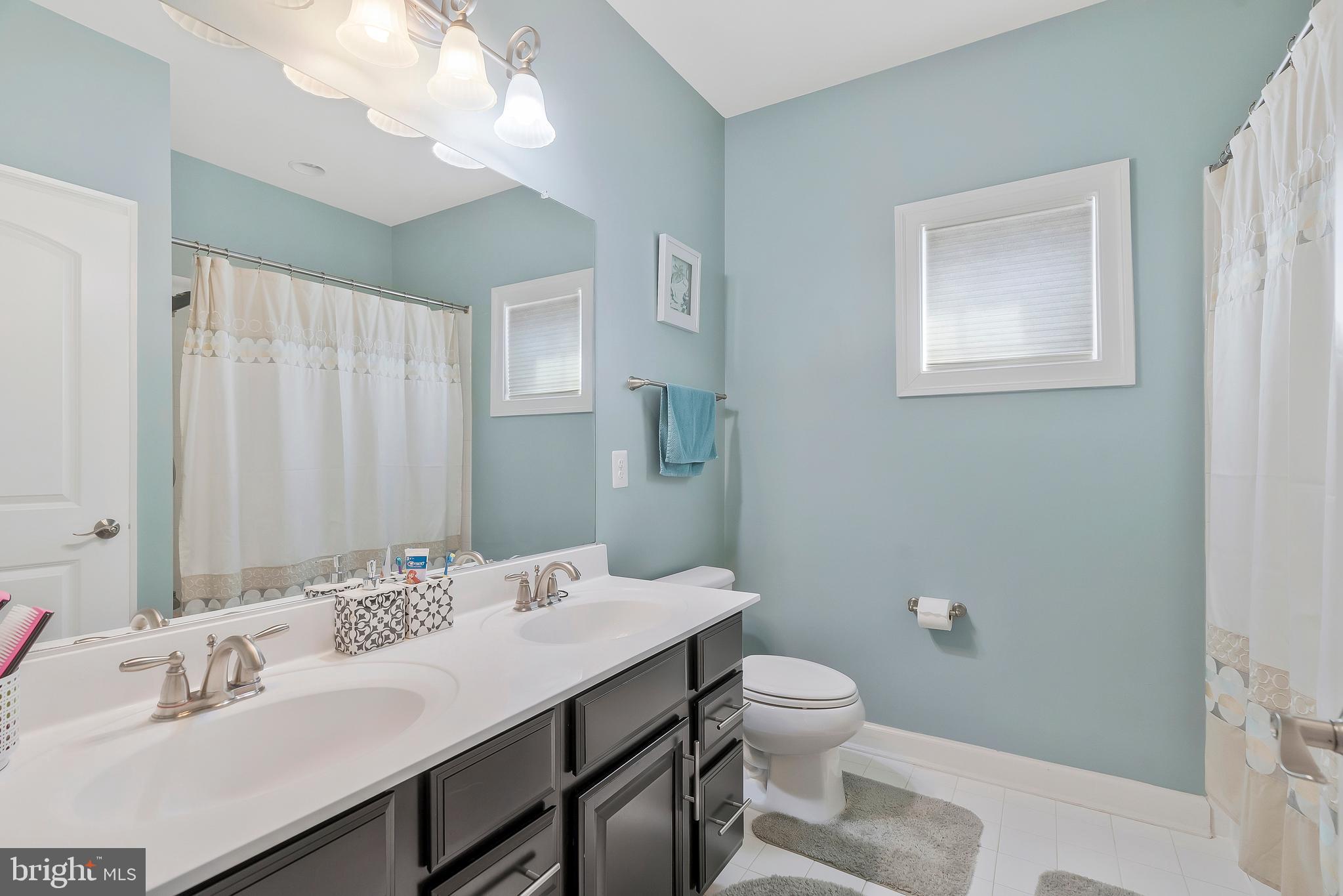 STONEGATE - Residential