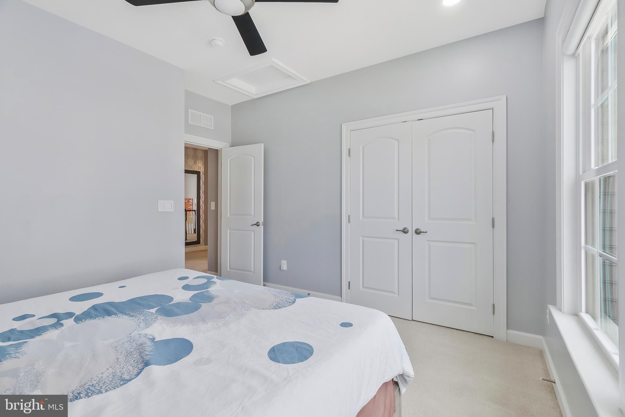 STONEGATE - Residential