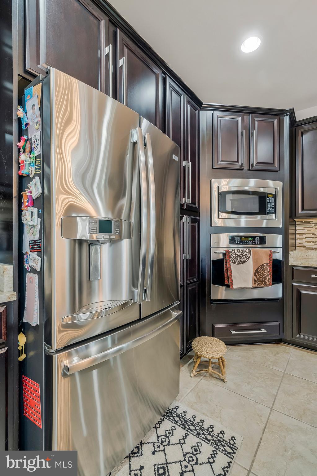 STONEGATE - Residential