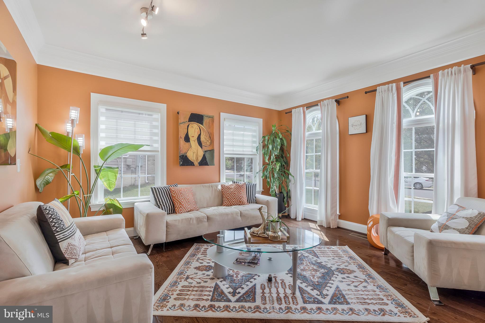 STONEGATE - Residential