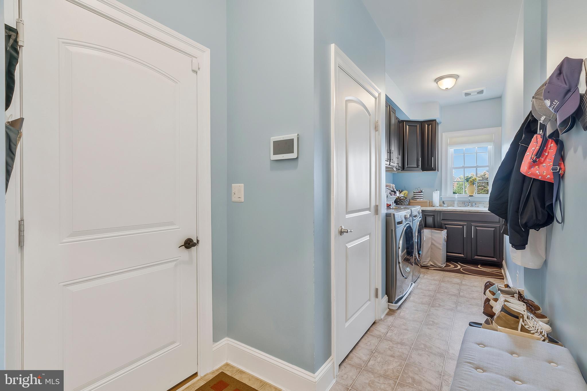 STONEGATE - Residential