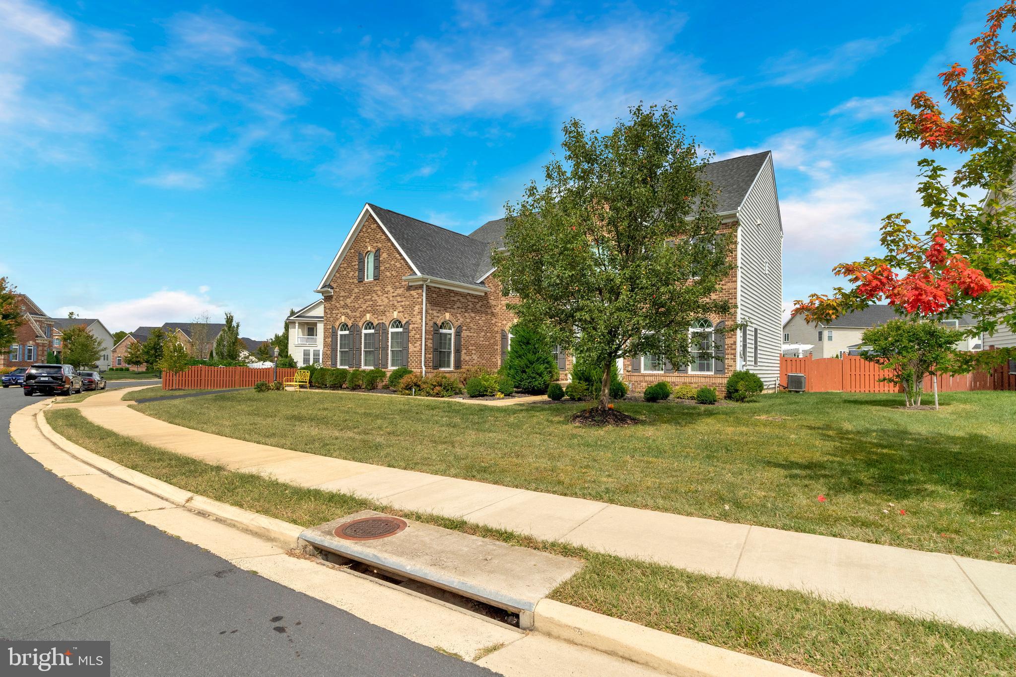 STONEGATE - Residential