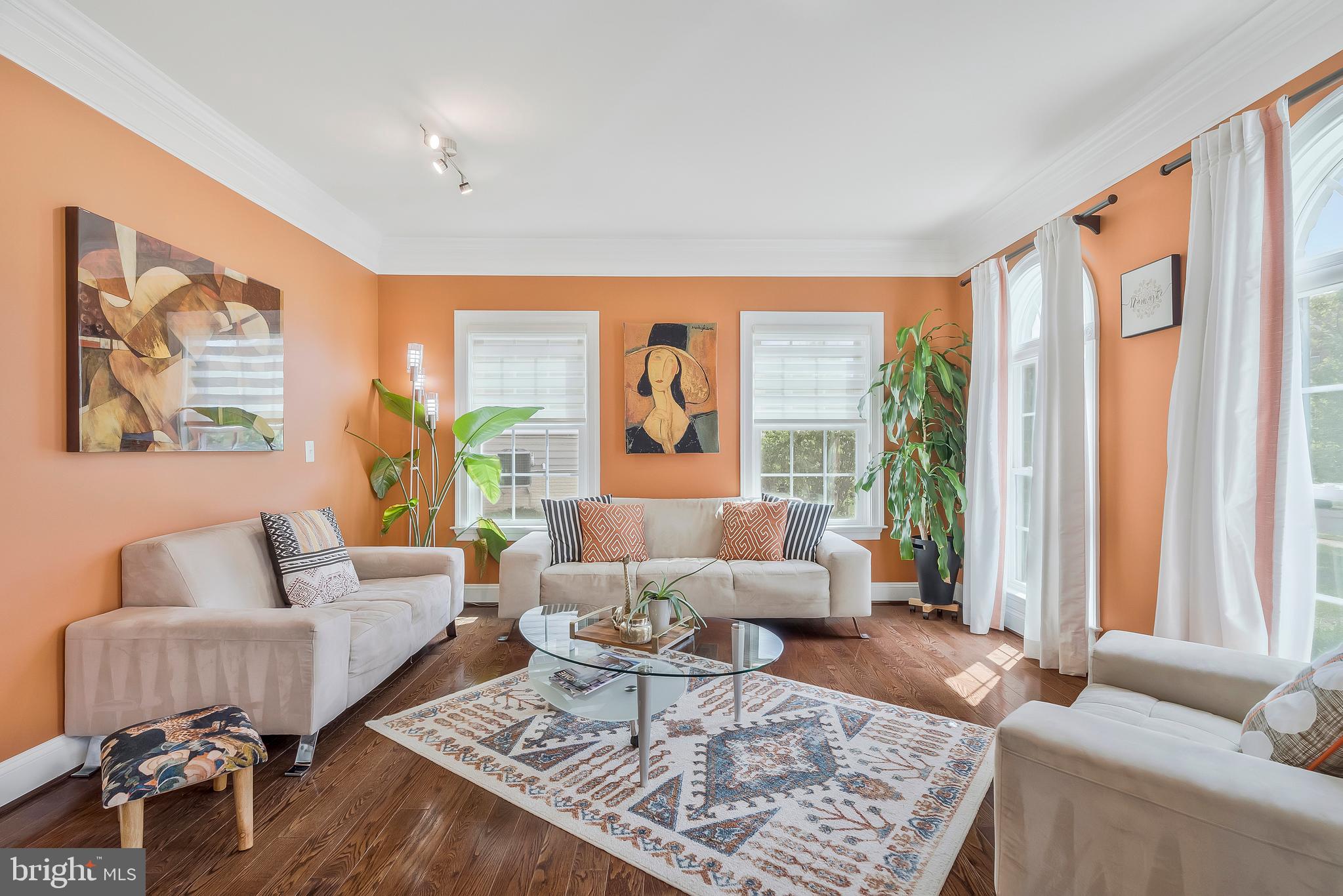 STONEGATE - Residential