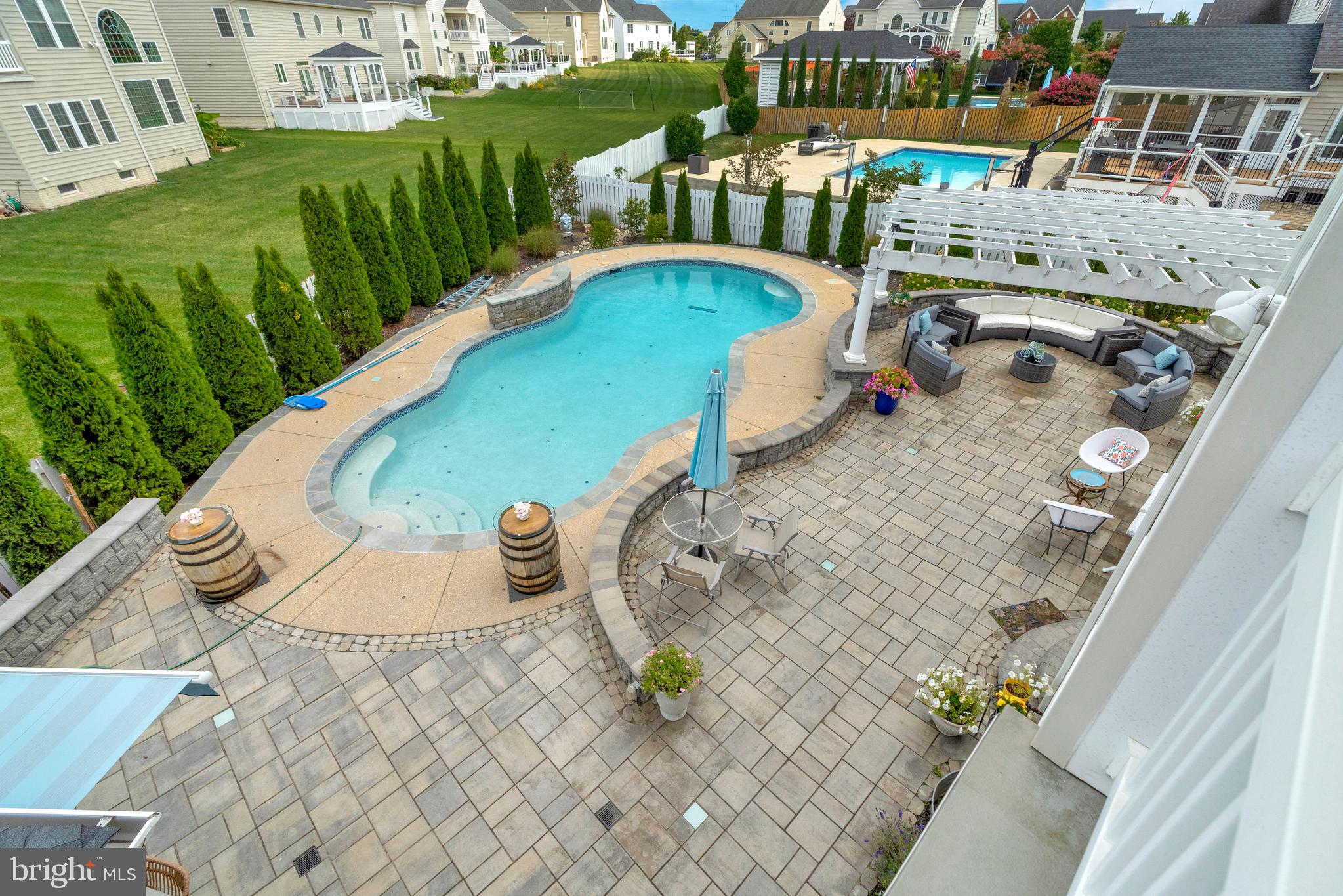 STONEGATE - Residential