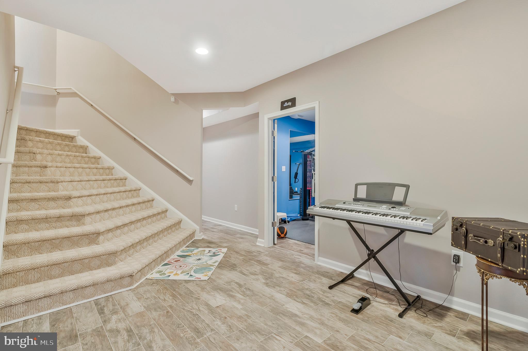 STONEGATE - Residential