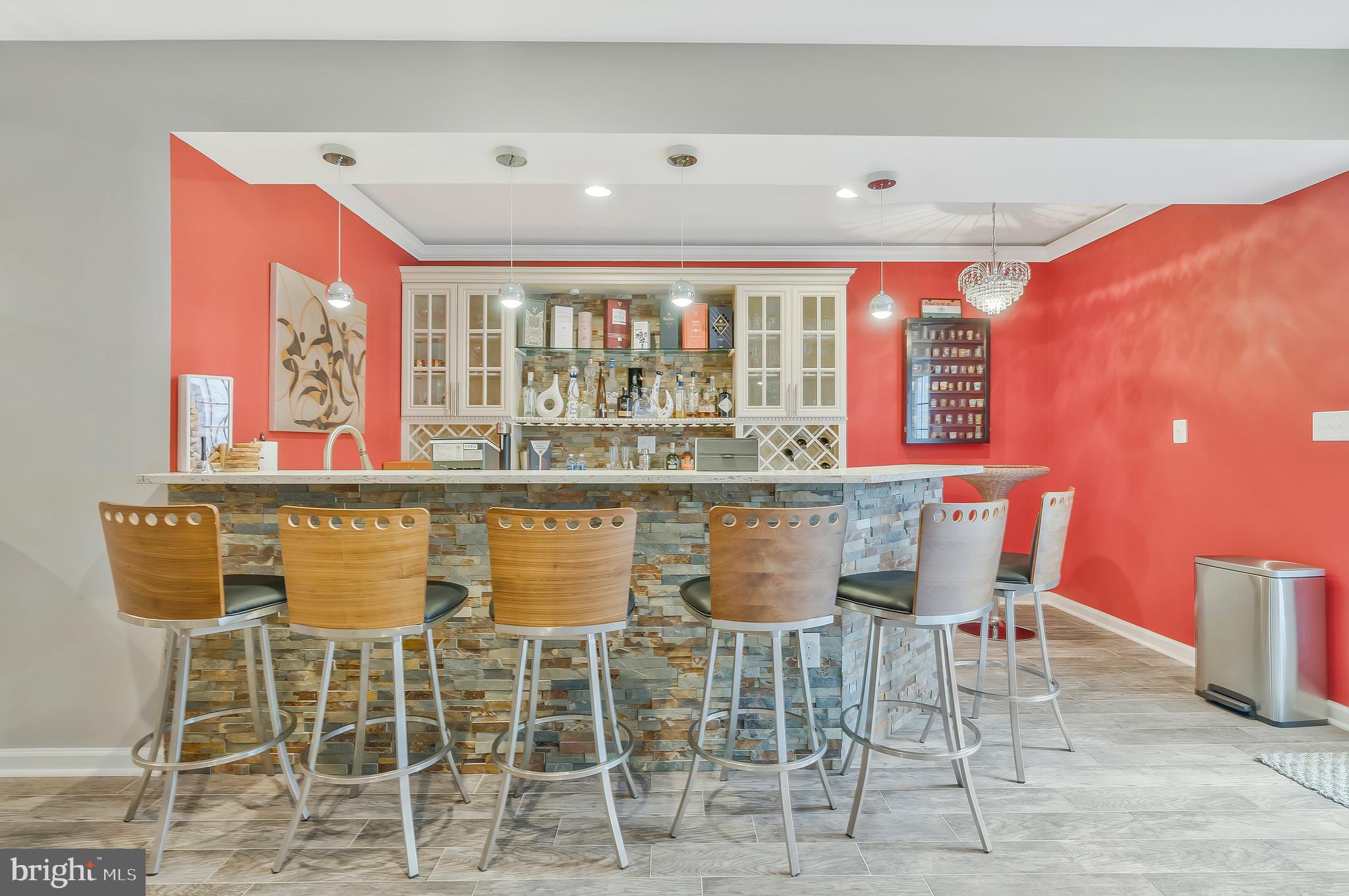 STONEGATE - Residential