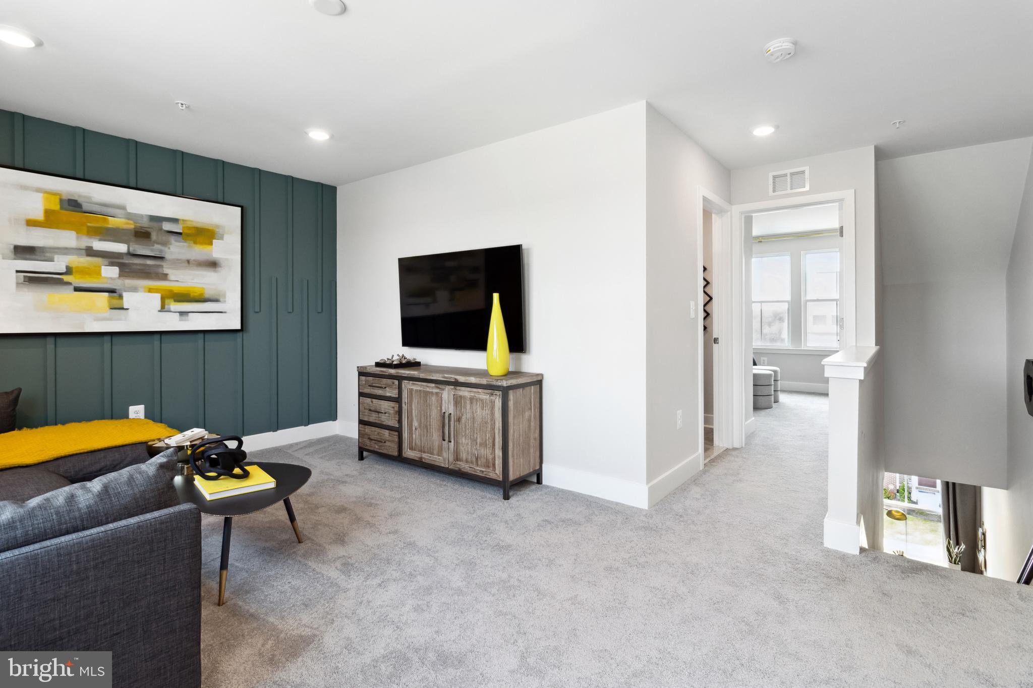 ST. CHARLES TOWNS - Residential