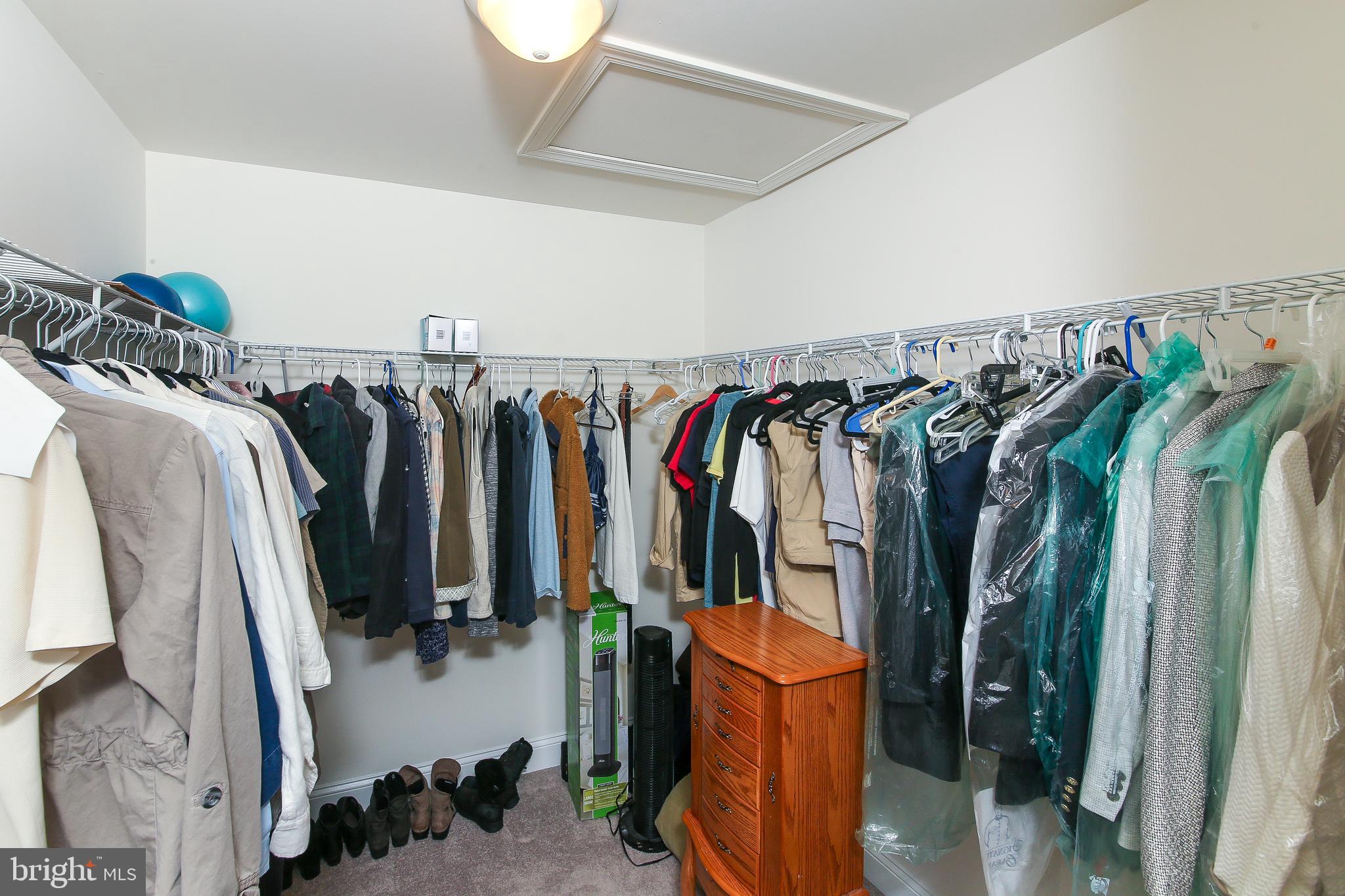 TH AT HERITAGE CNTR - Residential