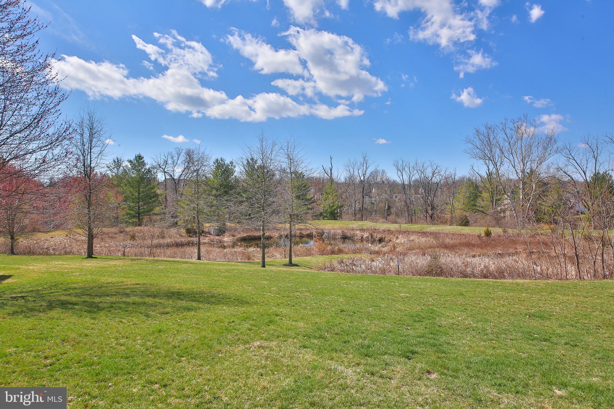 TH AT HERITAGE CNTR - Residential