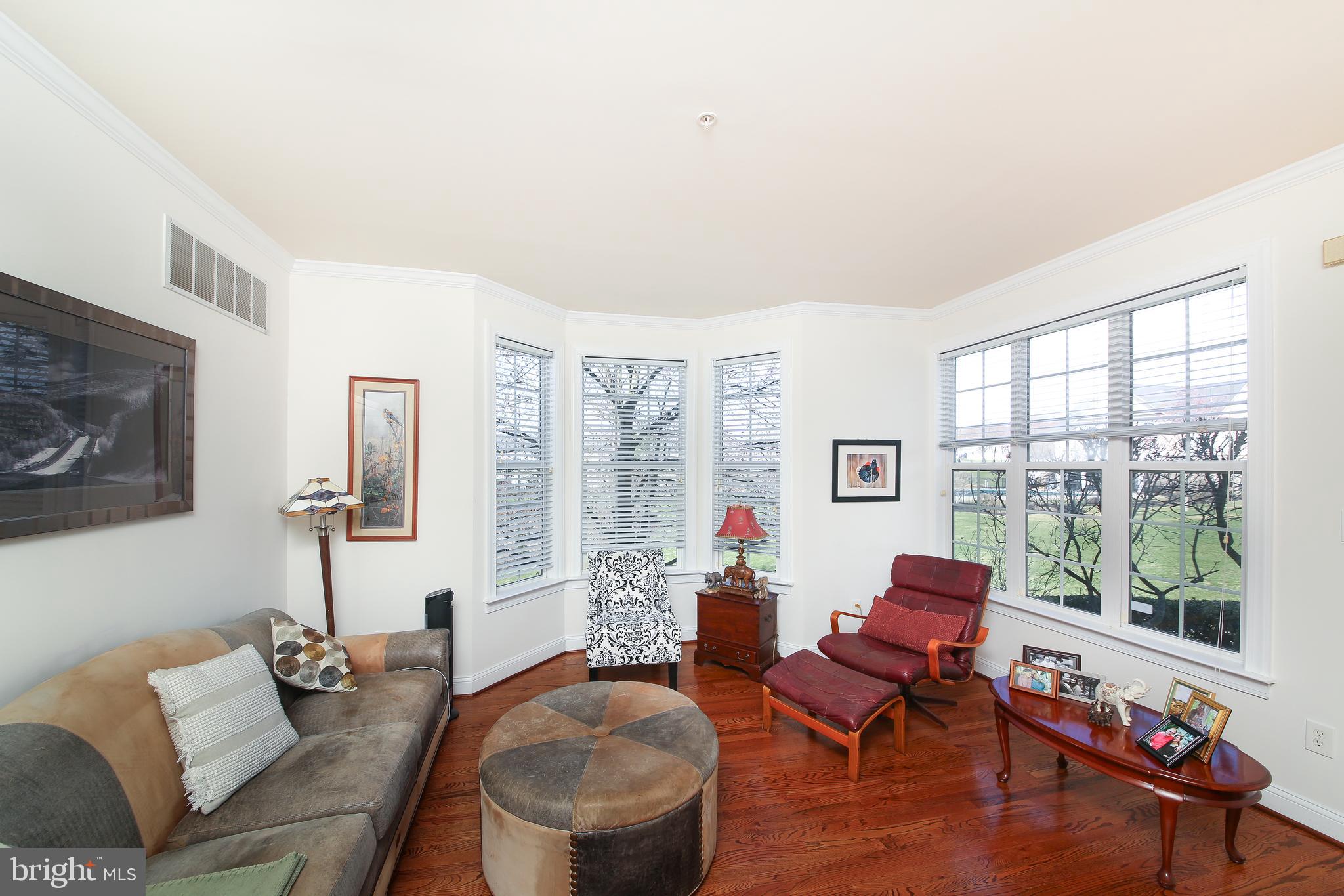 TH AT HERITAGE CNTR - Residential