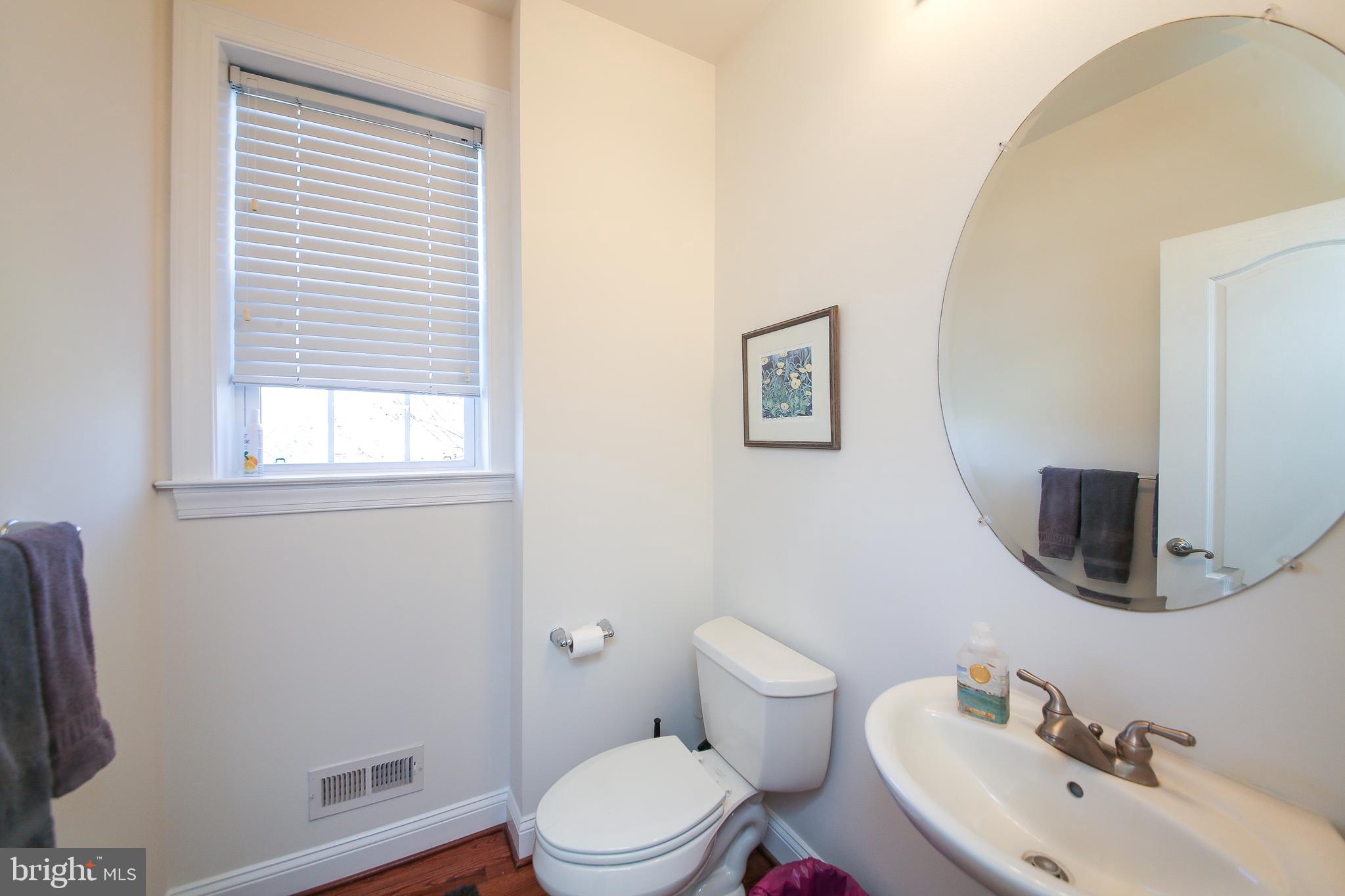 TH AT HERITAGE CNTR - Residential