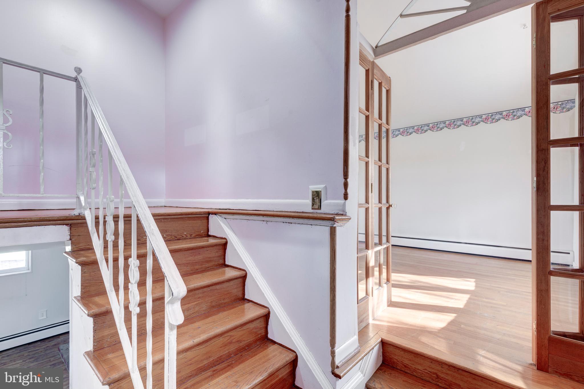 LONG MEADOWS - Residential